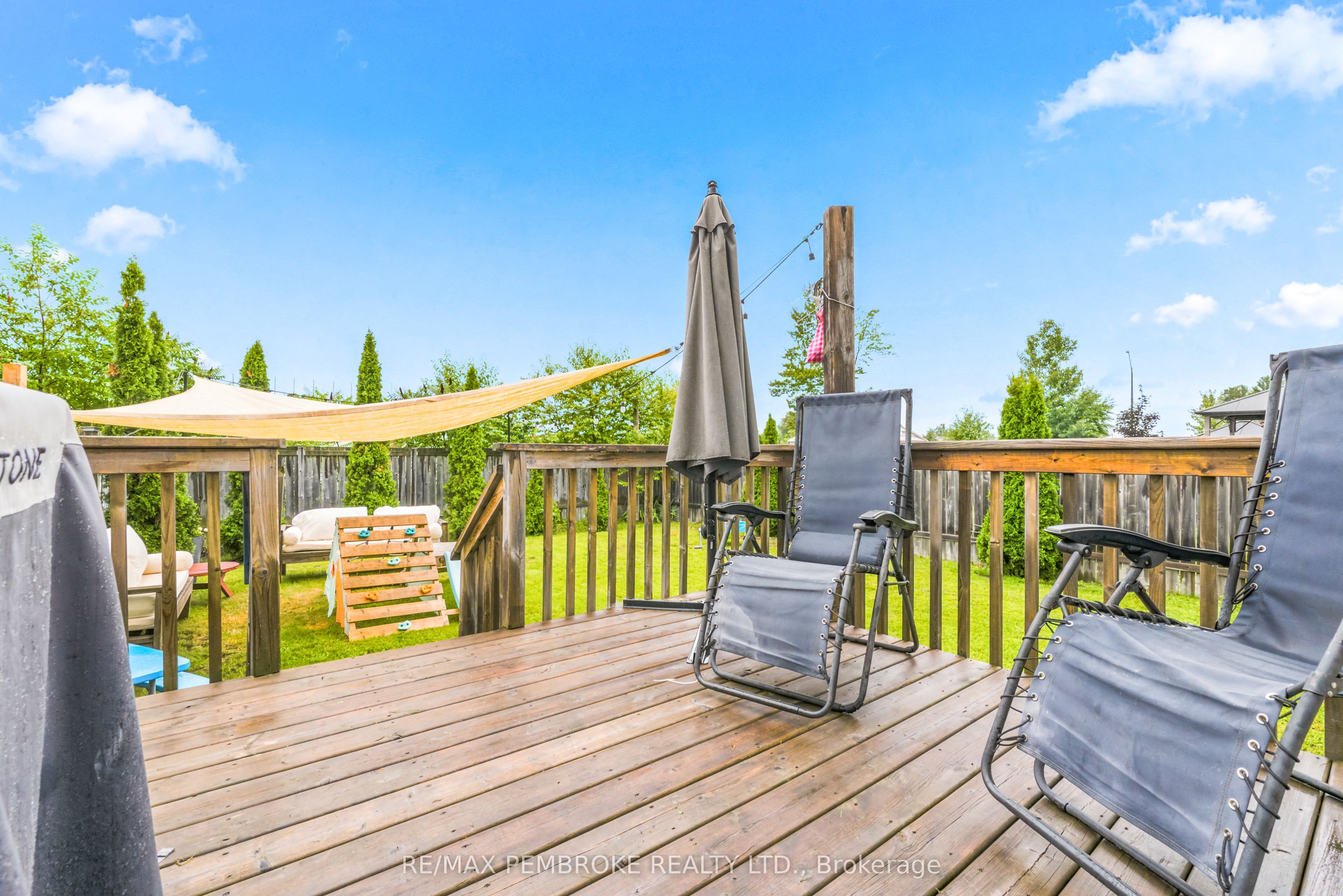 3003 Sandstone Crescent Property Photo 40