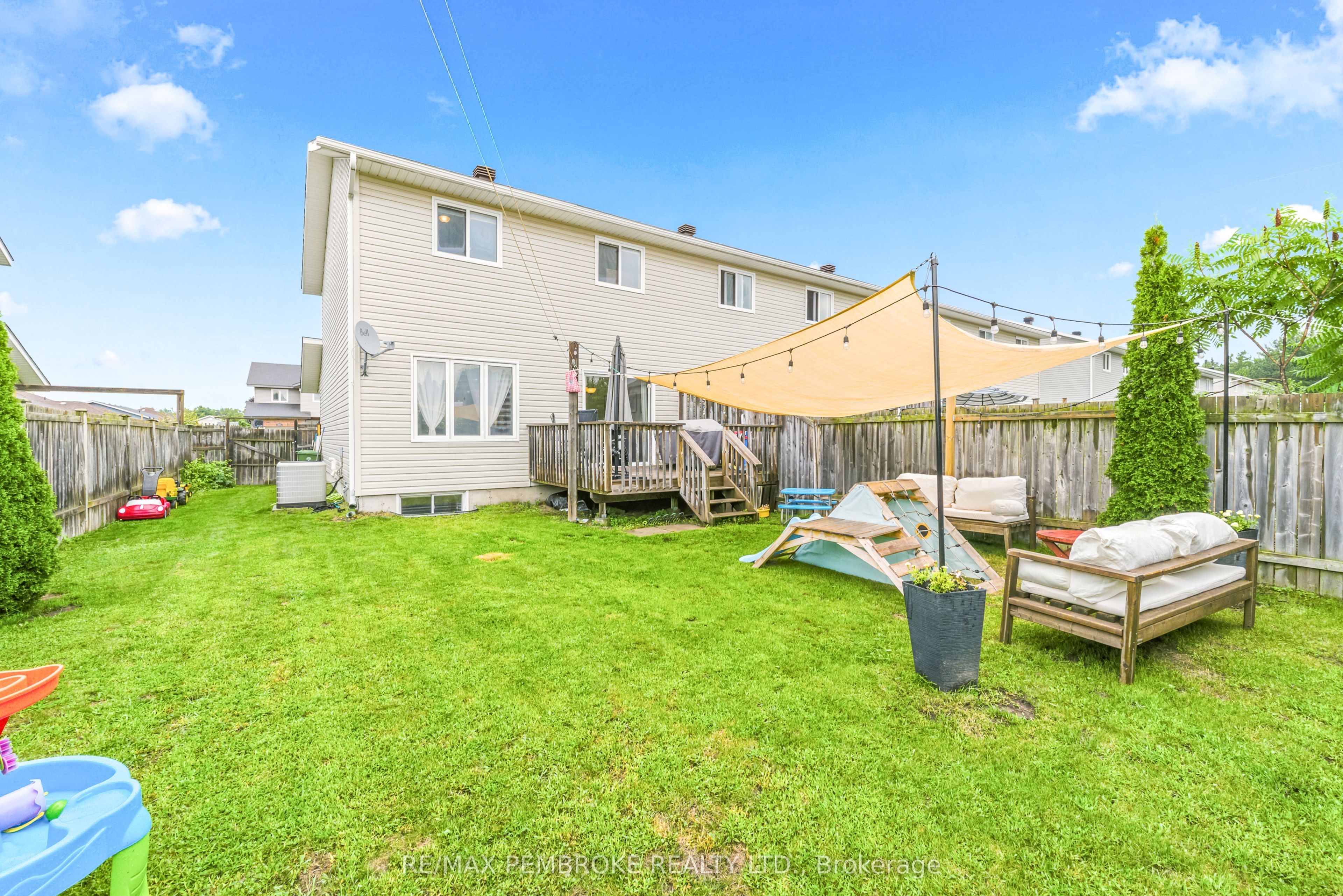 3003 Sandstone Crescent Property Photo 42