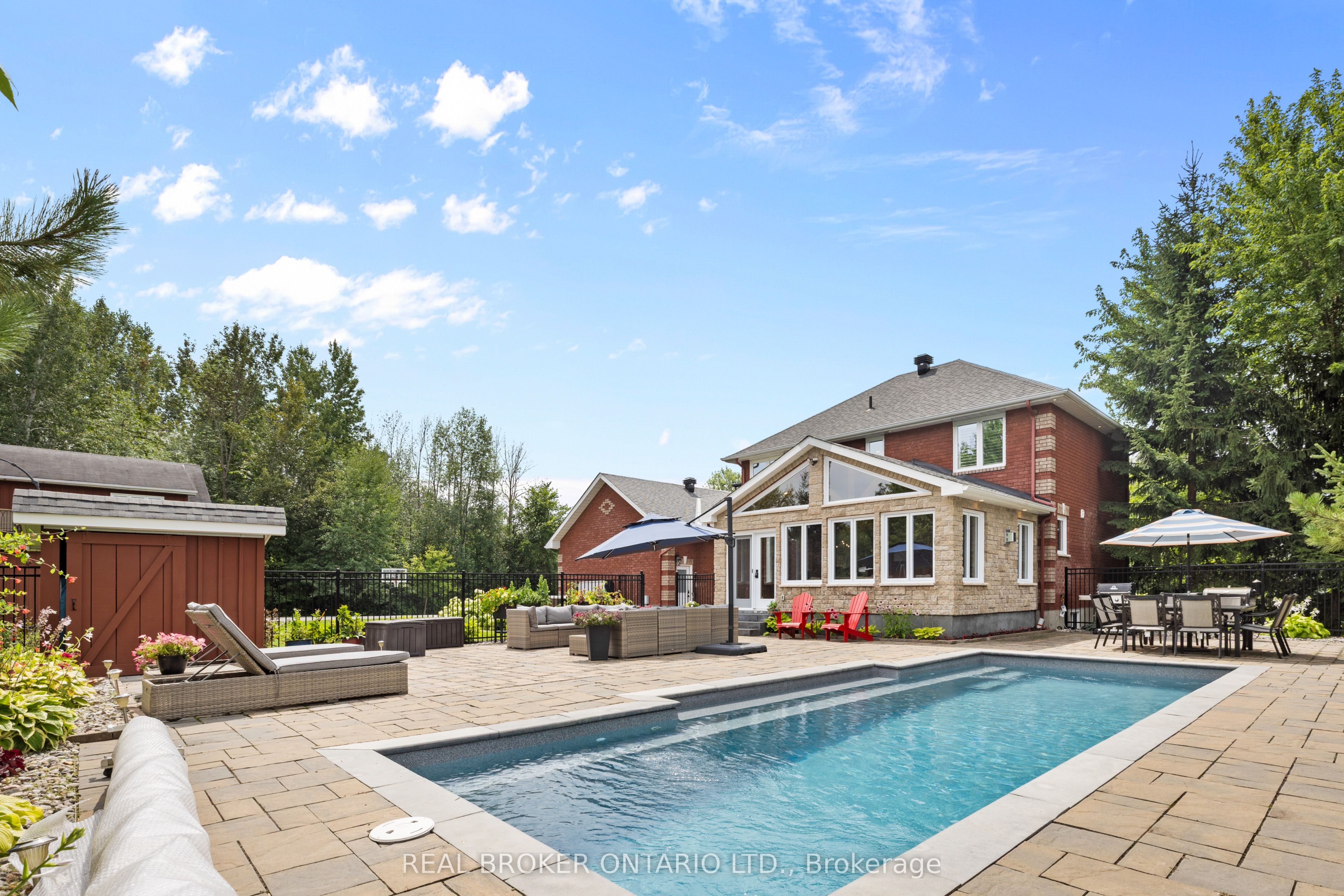 27 Garrison Drive Property Photo 40