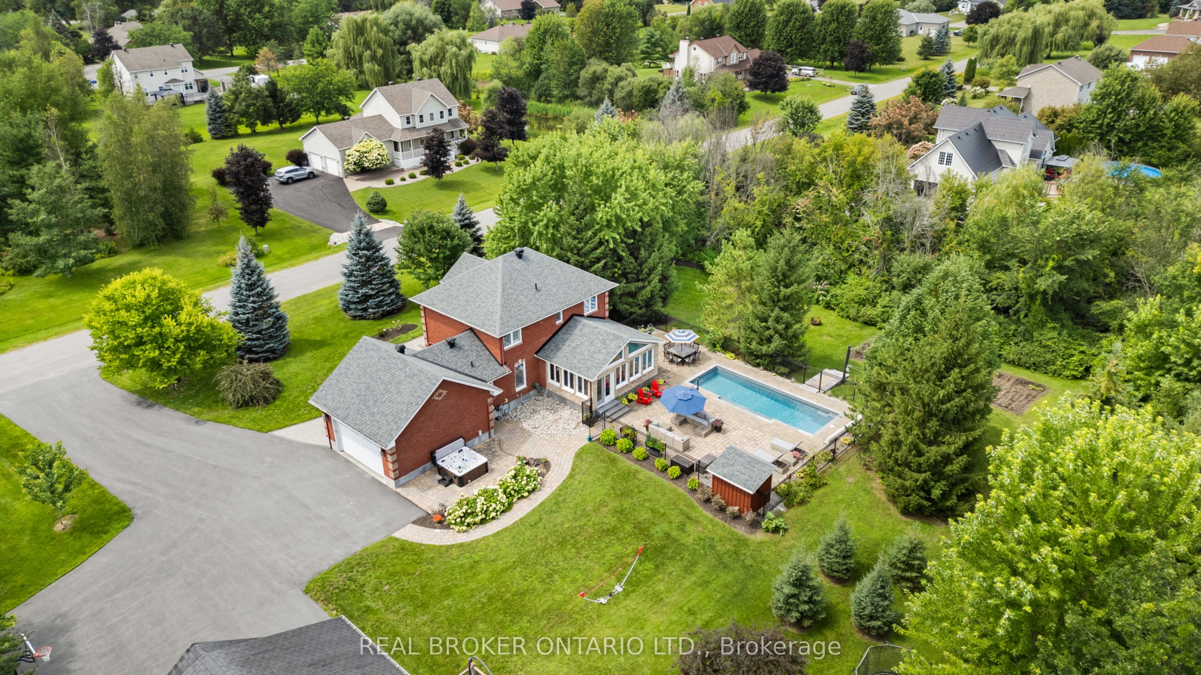 27 Garrison Drive Property Photo 43
