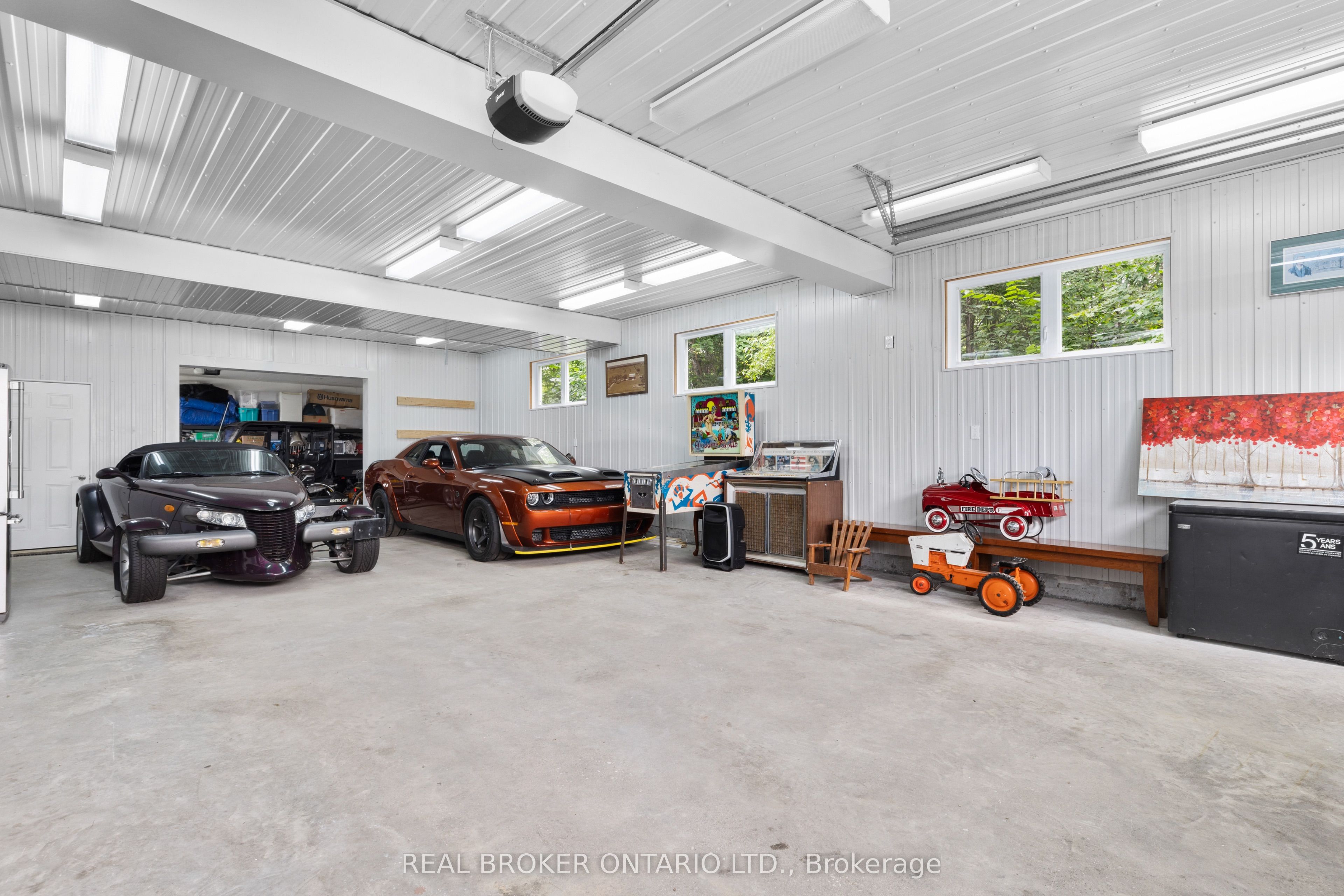27 Garrison Drive Property Photo 45