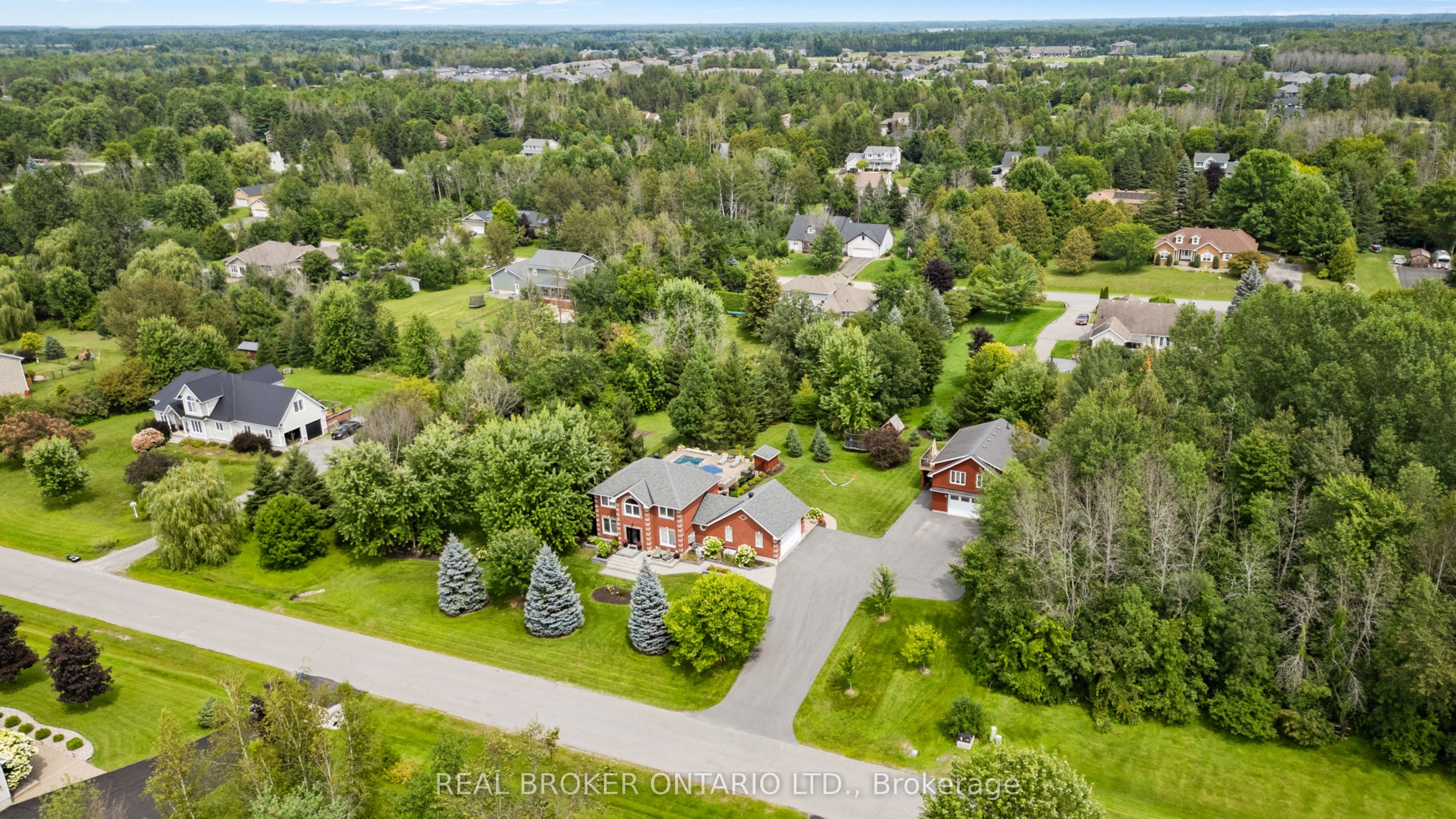 27 Garrison Drive Property Photo 48