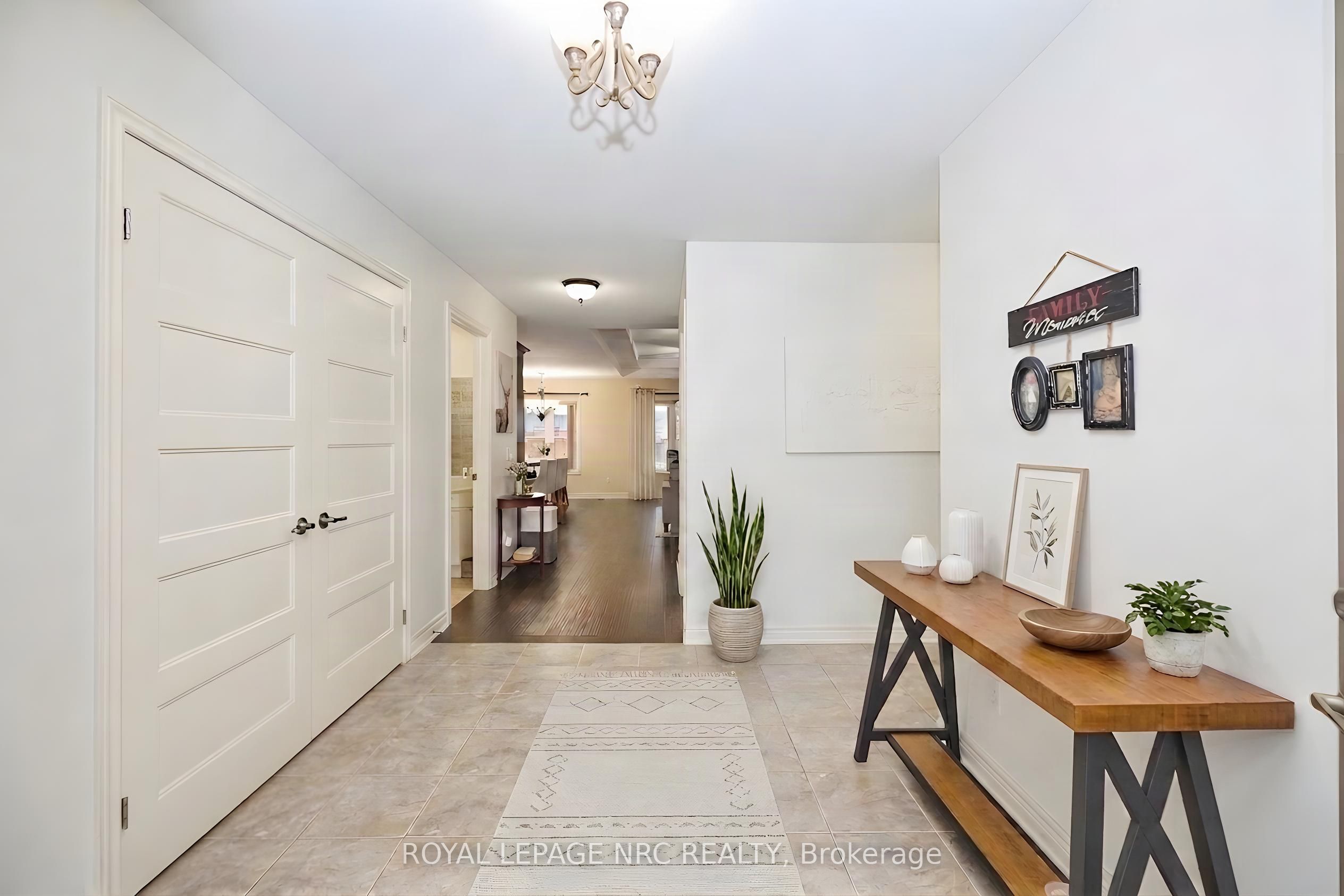 171 Classic Avenue Property Photo 3