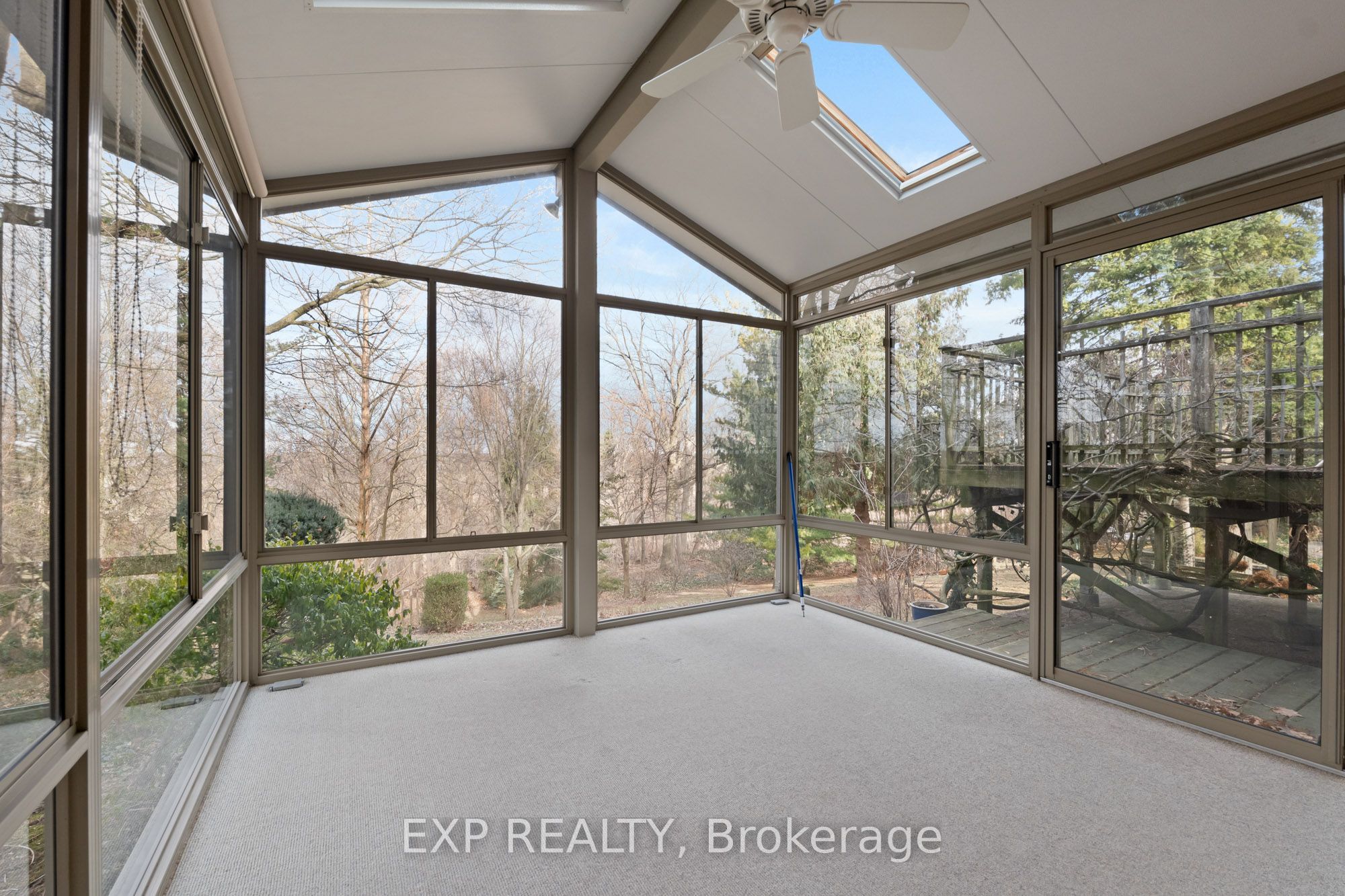 2052 York Road Property Photo 14