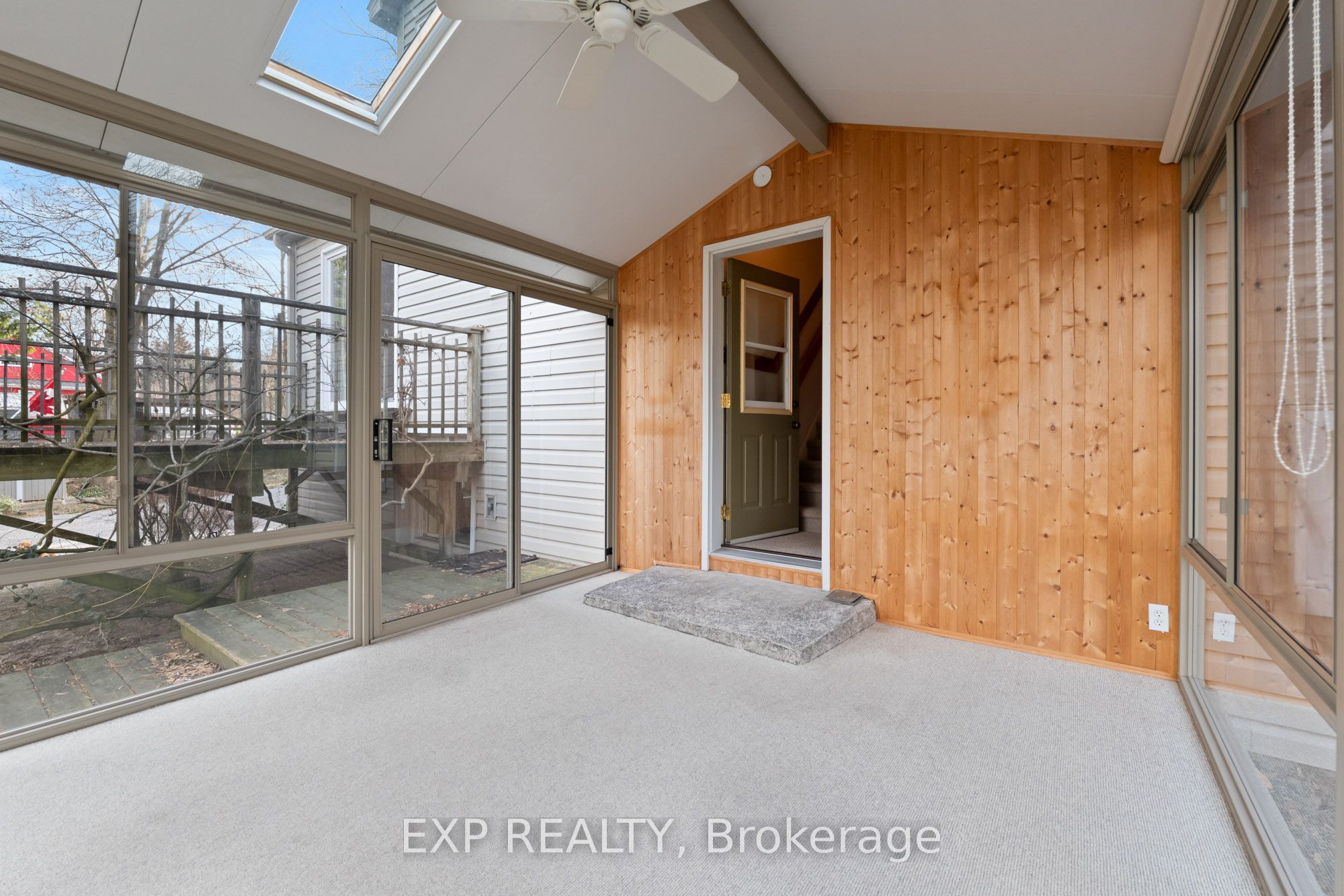 2052 York Road Property Photo 15
