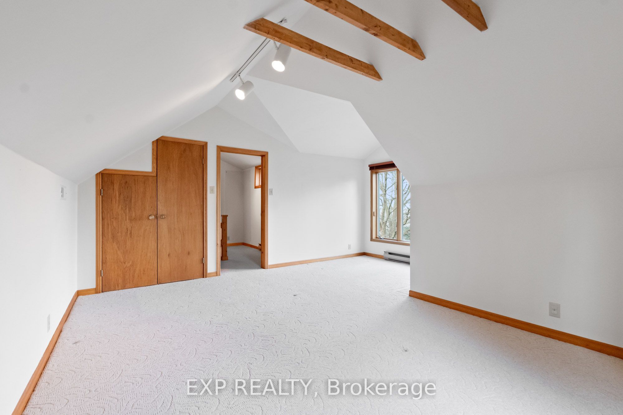 2052 York Road Property Photo 18
