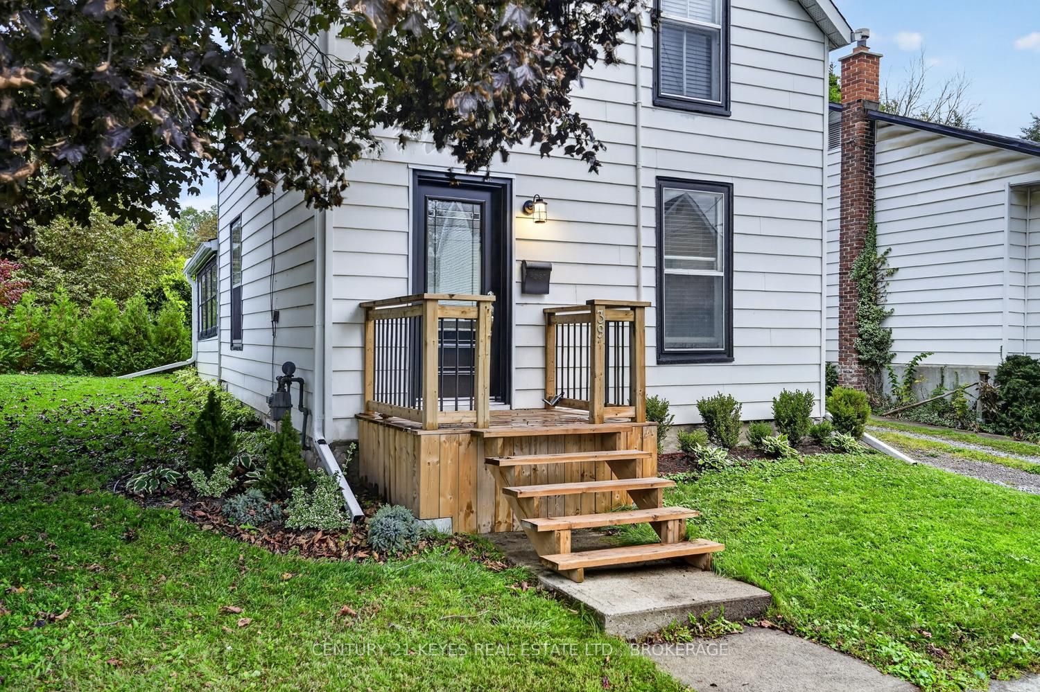 39 Amy Street Property Photo 3