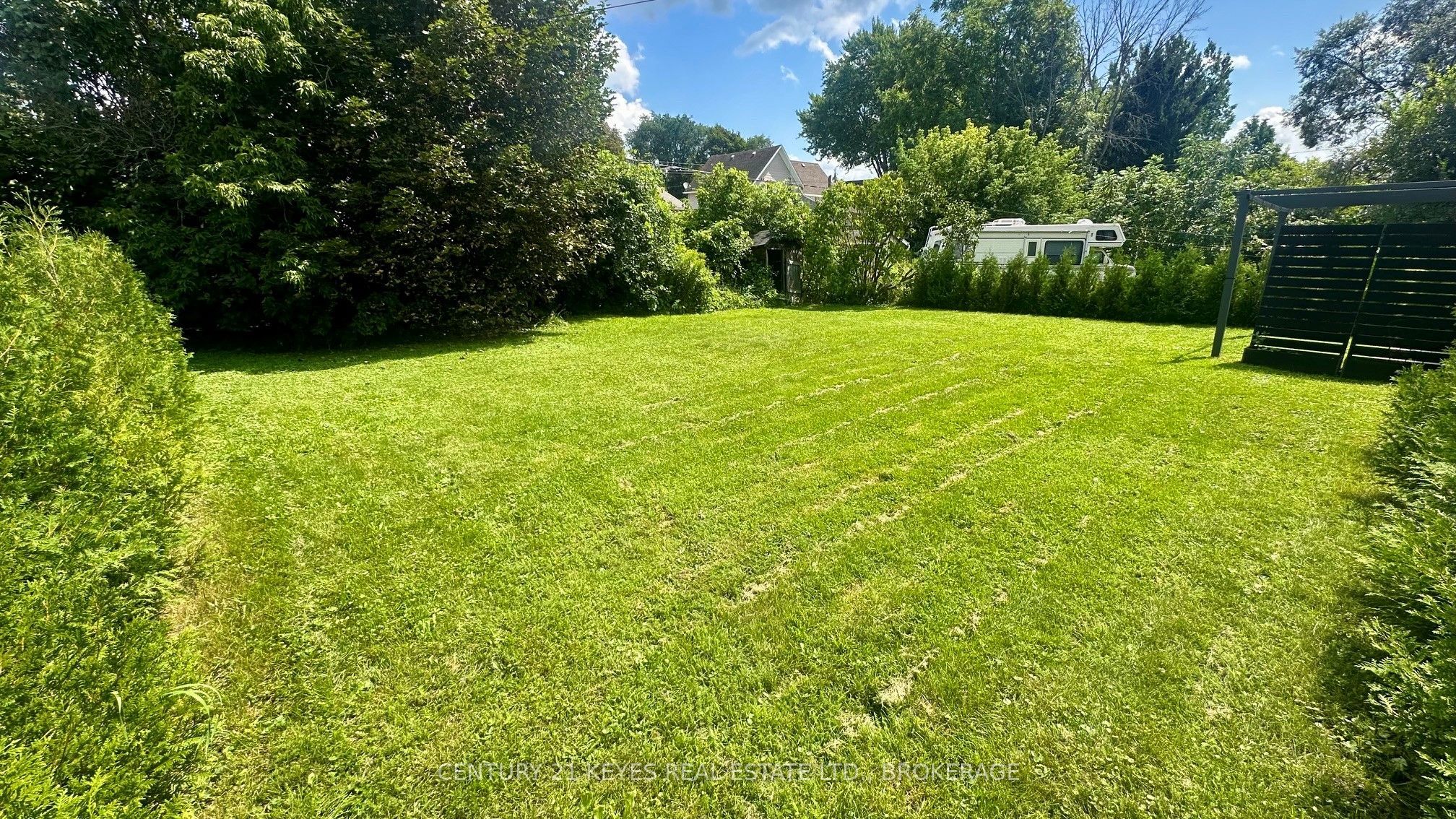 39 Amy Street Property Photo 5