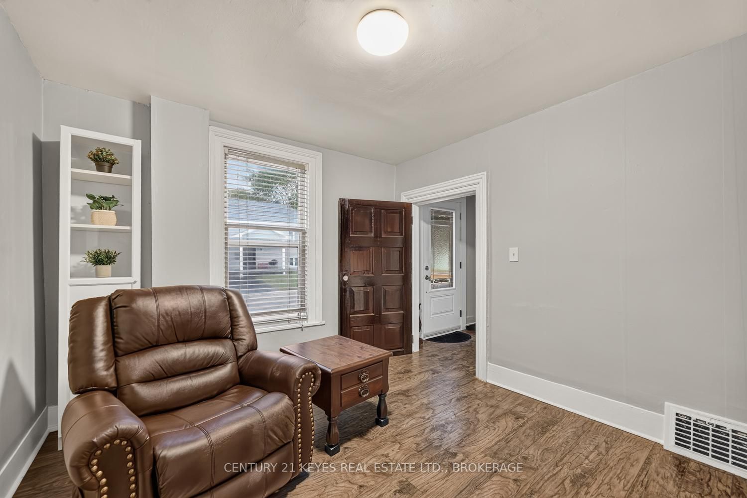 39 Amy Street Property Photo 5