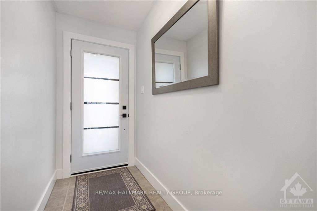 92 Gillespie Crescent Property Photo 4