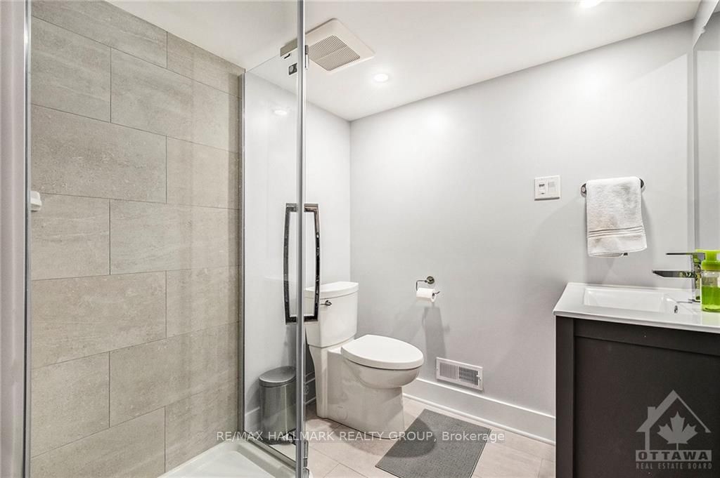 92 Gillespie Crescent Property Photo 19