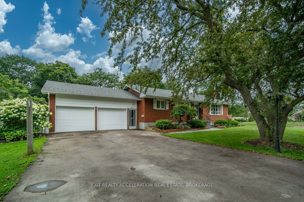 28 Southcrest Drive Property Photo 3