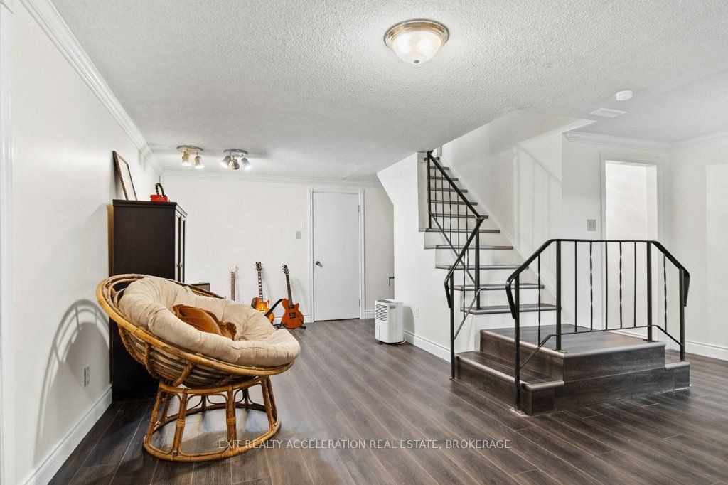 28 Southcrest Drive Property Photo 22