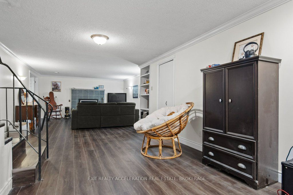 28 Southcrest Drive Property Photo 23