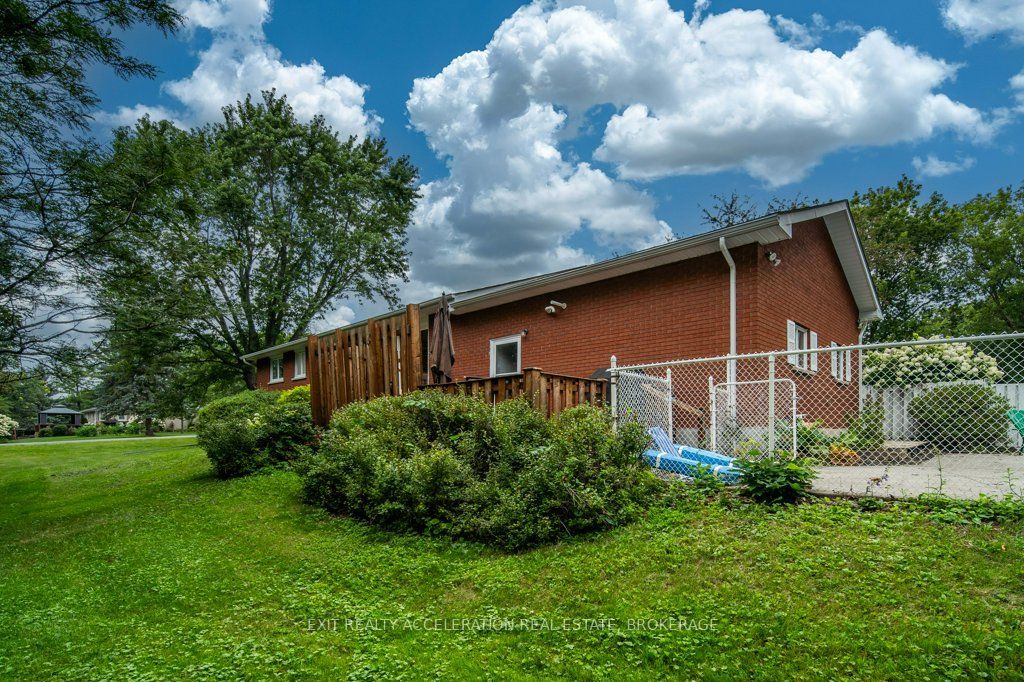 28 Southcrest Drive Property Photo 31