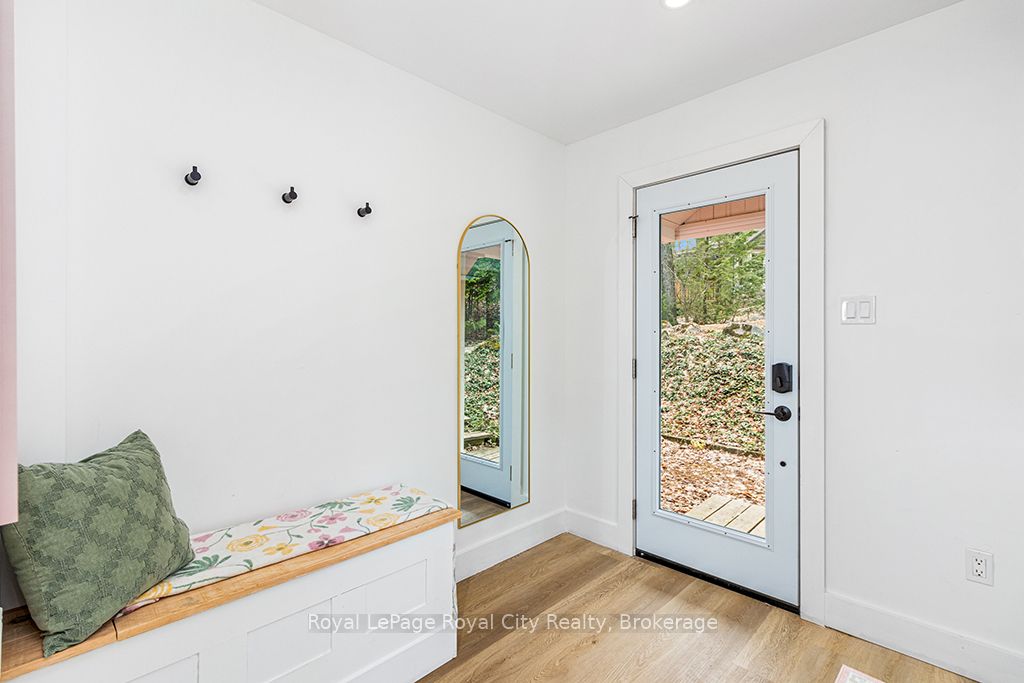 194 Wiles Lane Property Photo 8