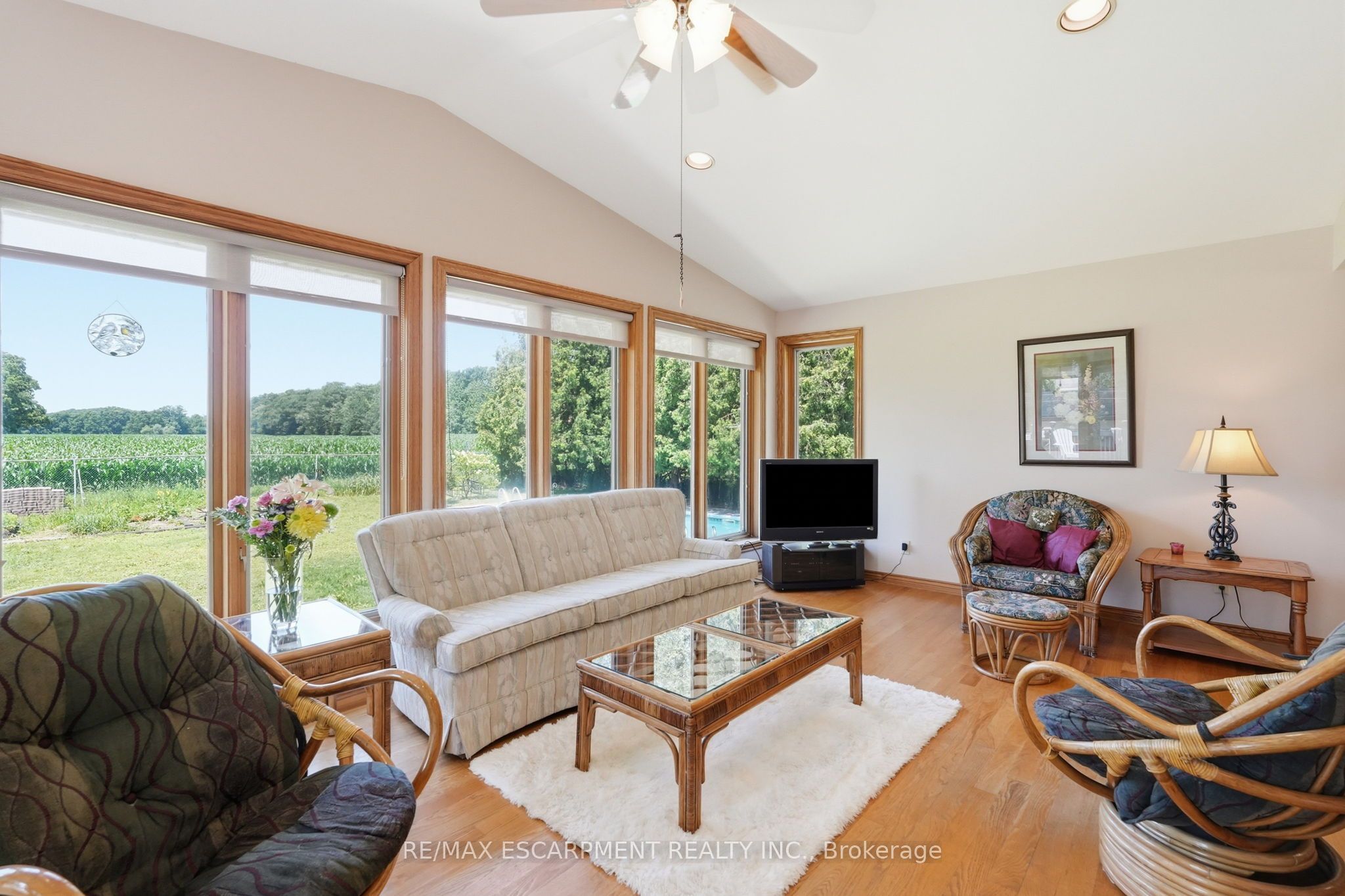 610 Miles Road Property Photo 17