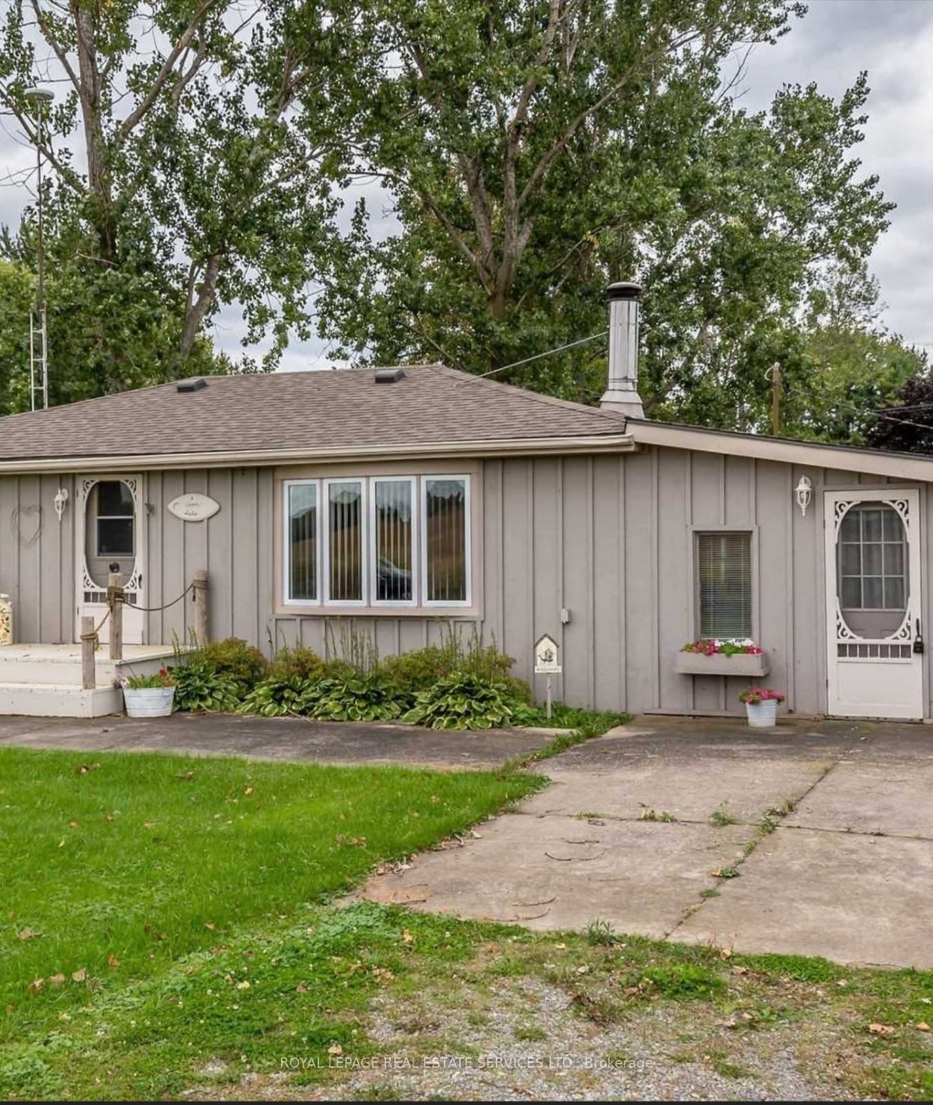 6 Upper Lake Property Photo 1