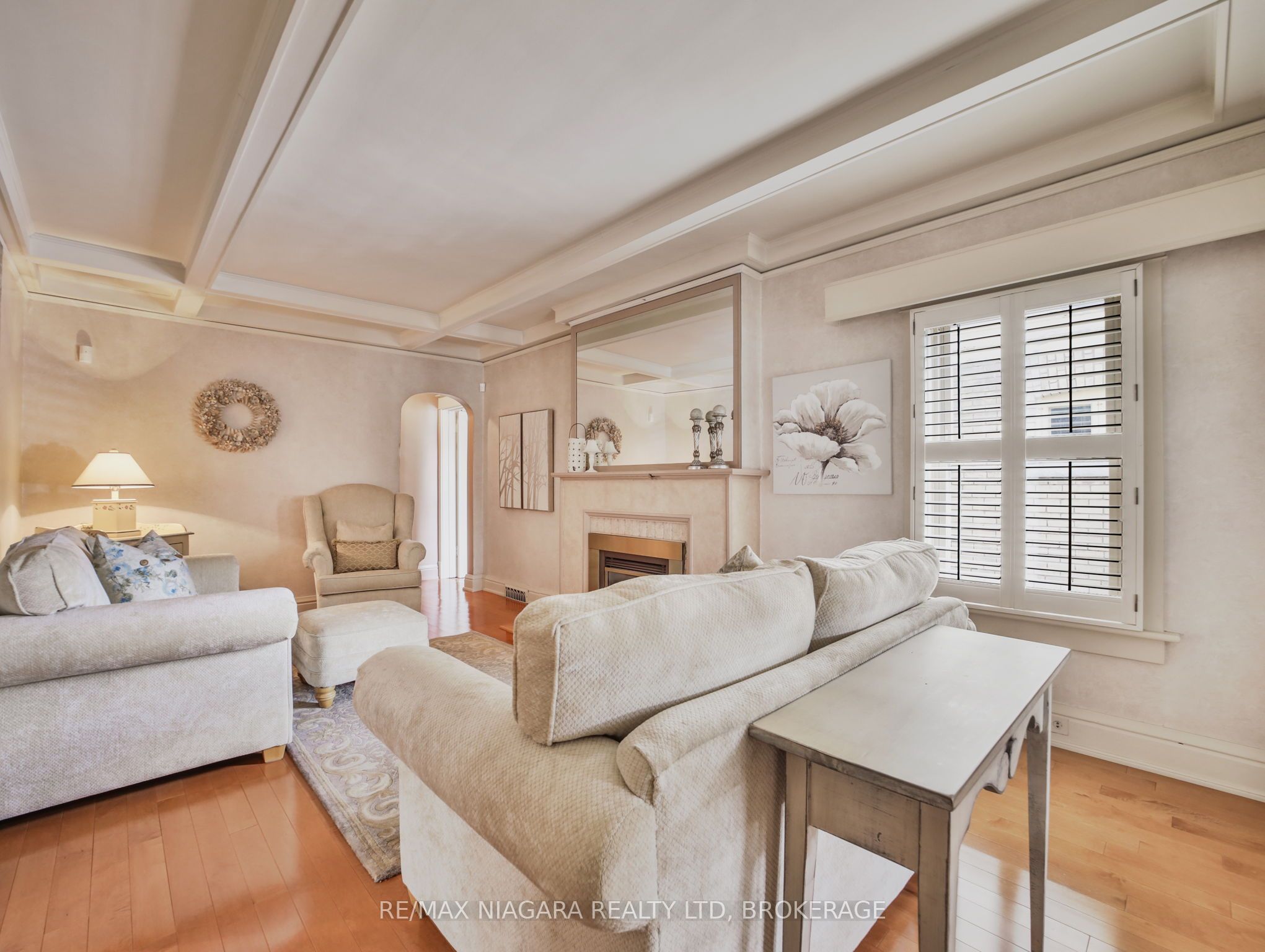5079 Armoury Street Property Photo 9