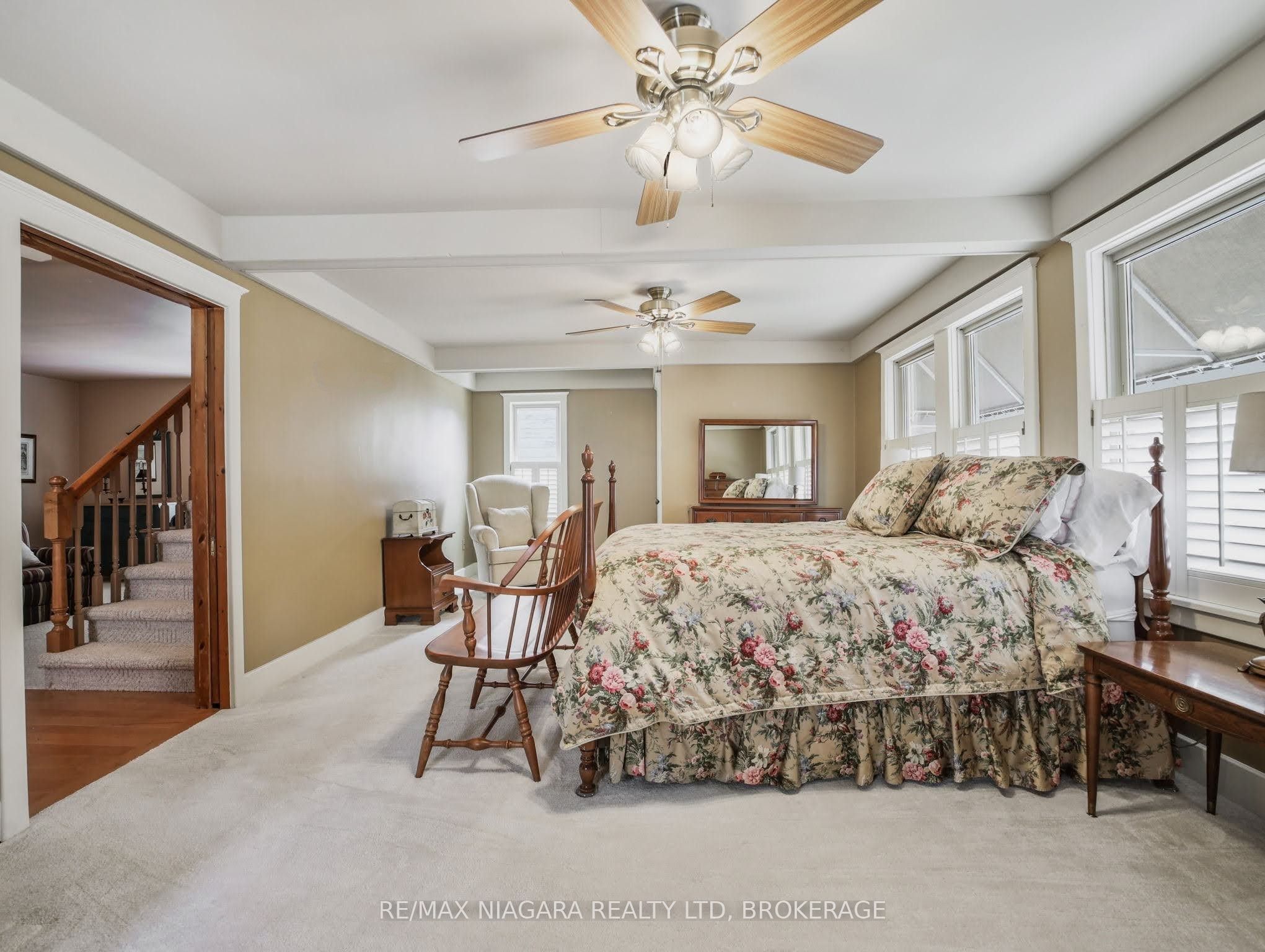 5079 Armoury Street Property Photo 22
