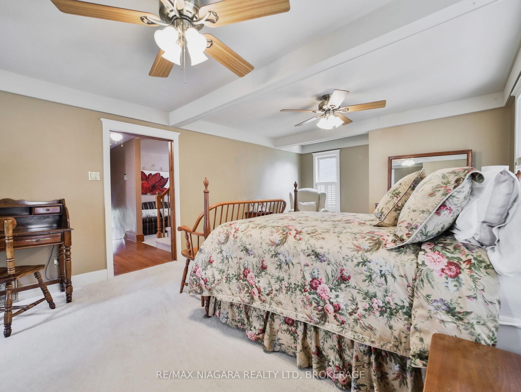5079 Armoury Street Property Photo 23