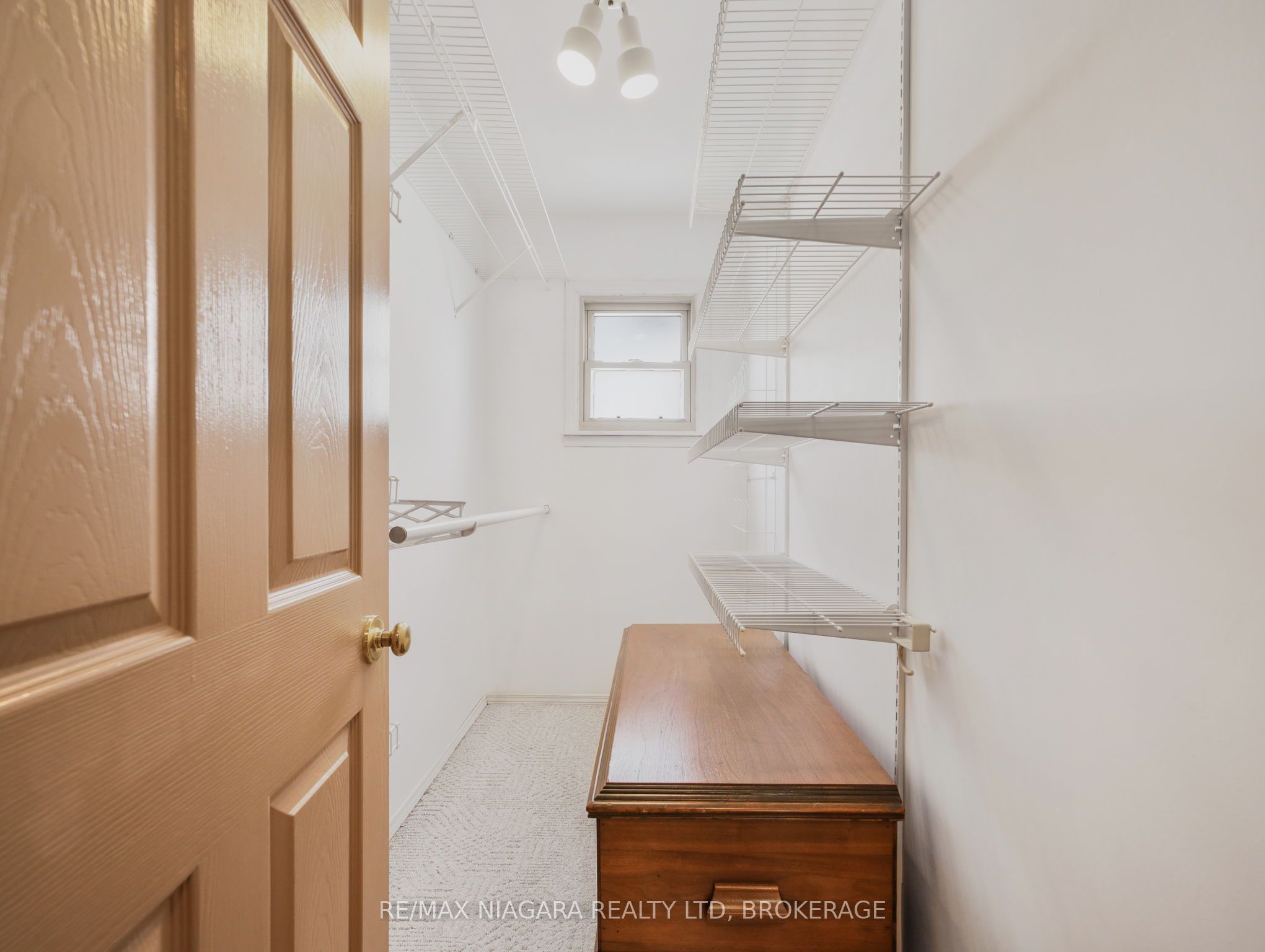 5079 Armoury Street Property Photo 24