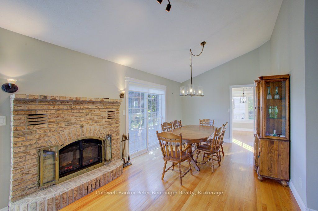 79 George Street S Property Photo 8