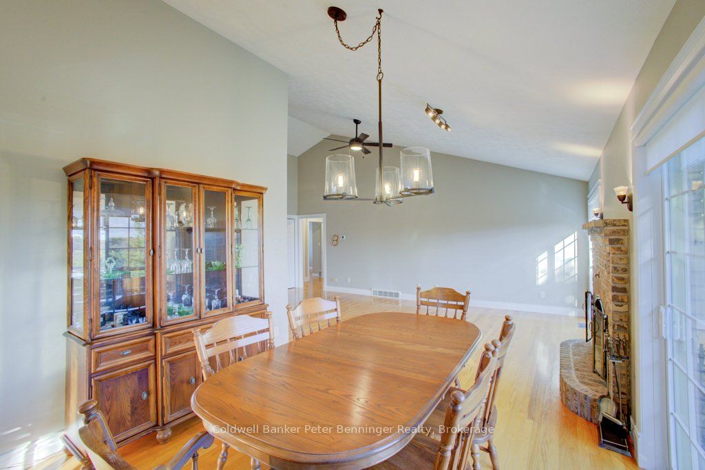 79 George Street S Property Photo 15