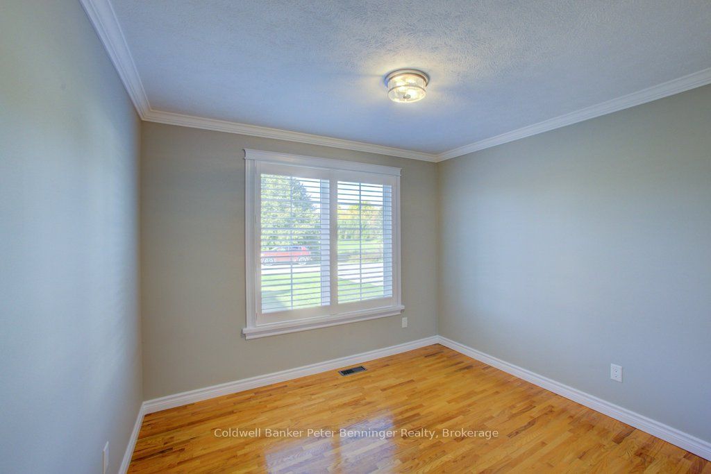 79 George Street S Property Photo 21