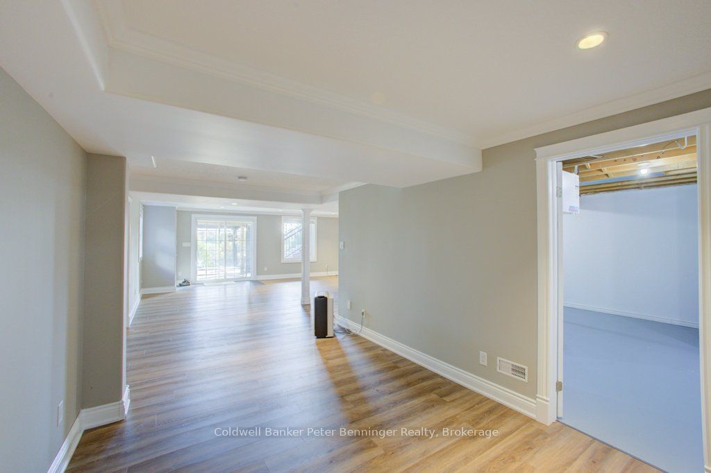 79 George Street S Property Photo 28