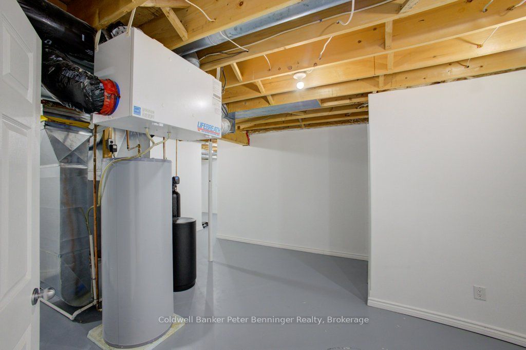 79 George Street S Property Photo 29