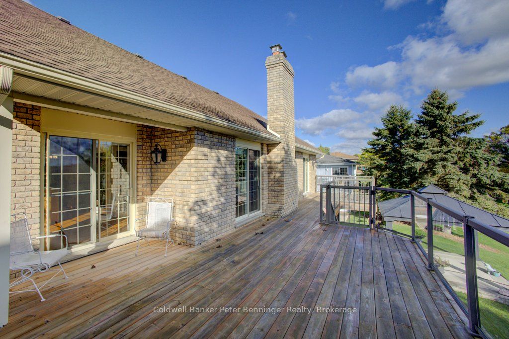 79 George Street S Property Photo 34