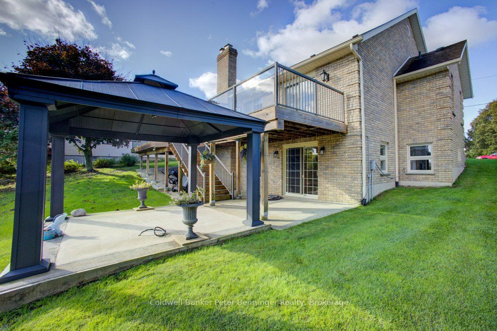 79 George Street S Property Photo 39