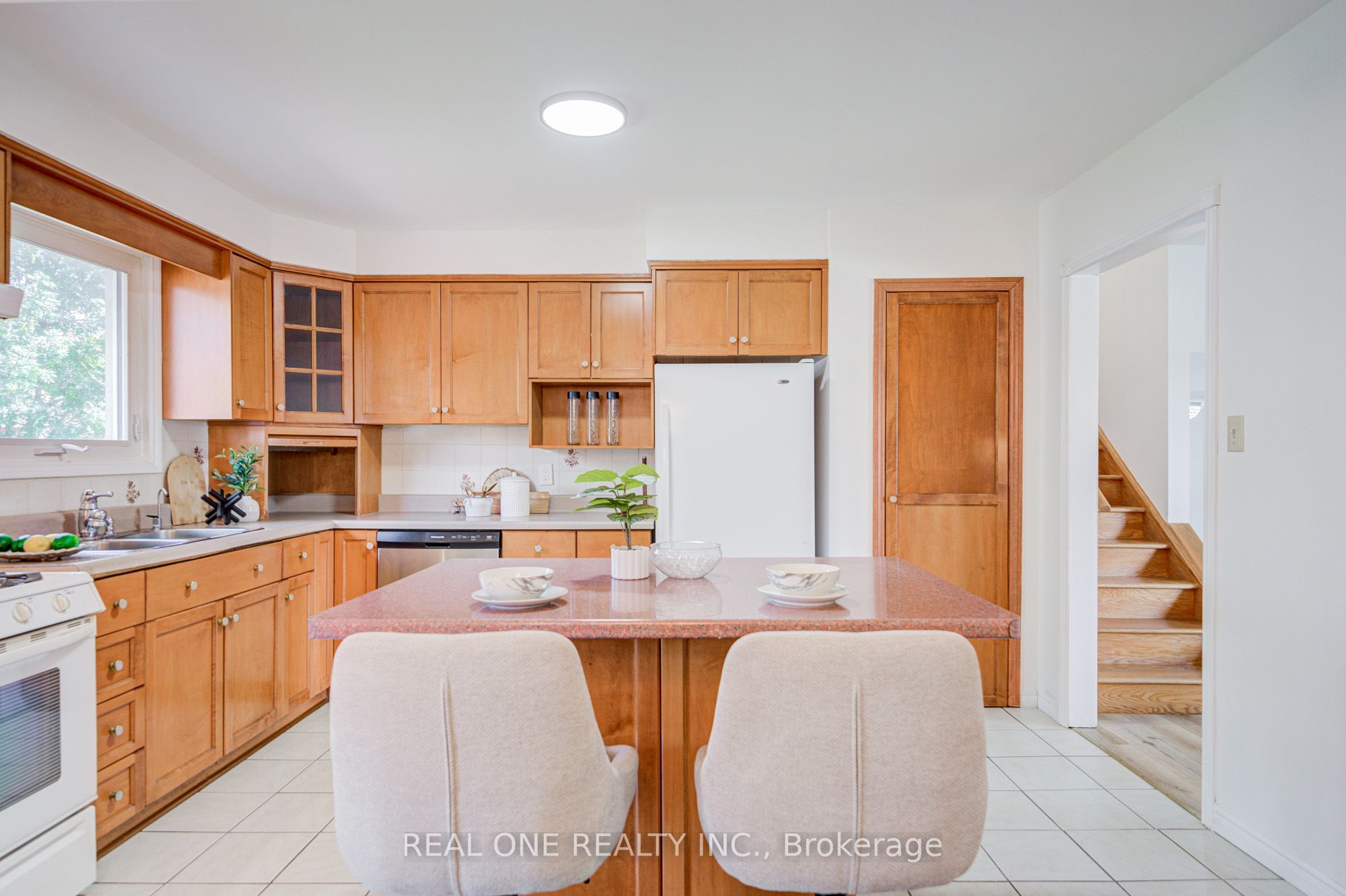 232 Clifton Downs Road Property Photo 13