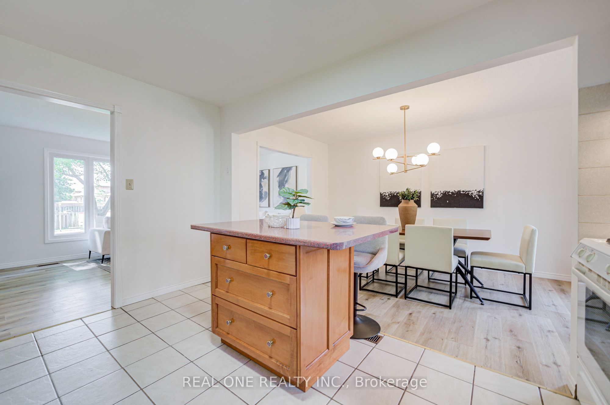 232 Clifton Downs Road Property Photo 16