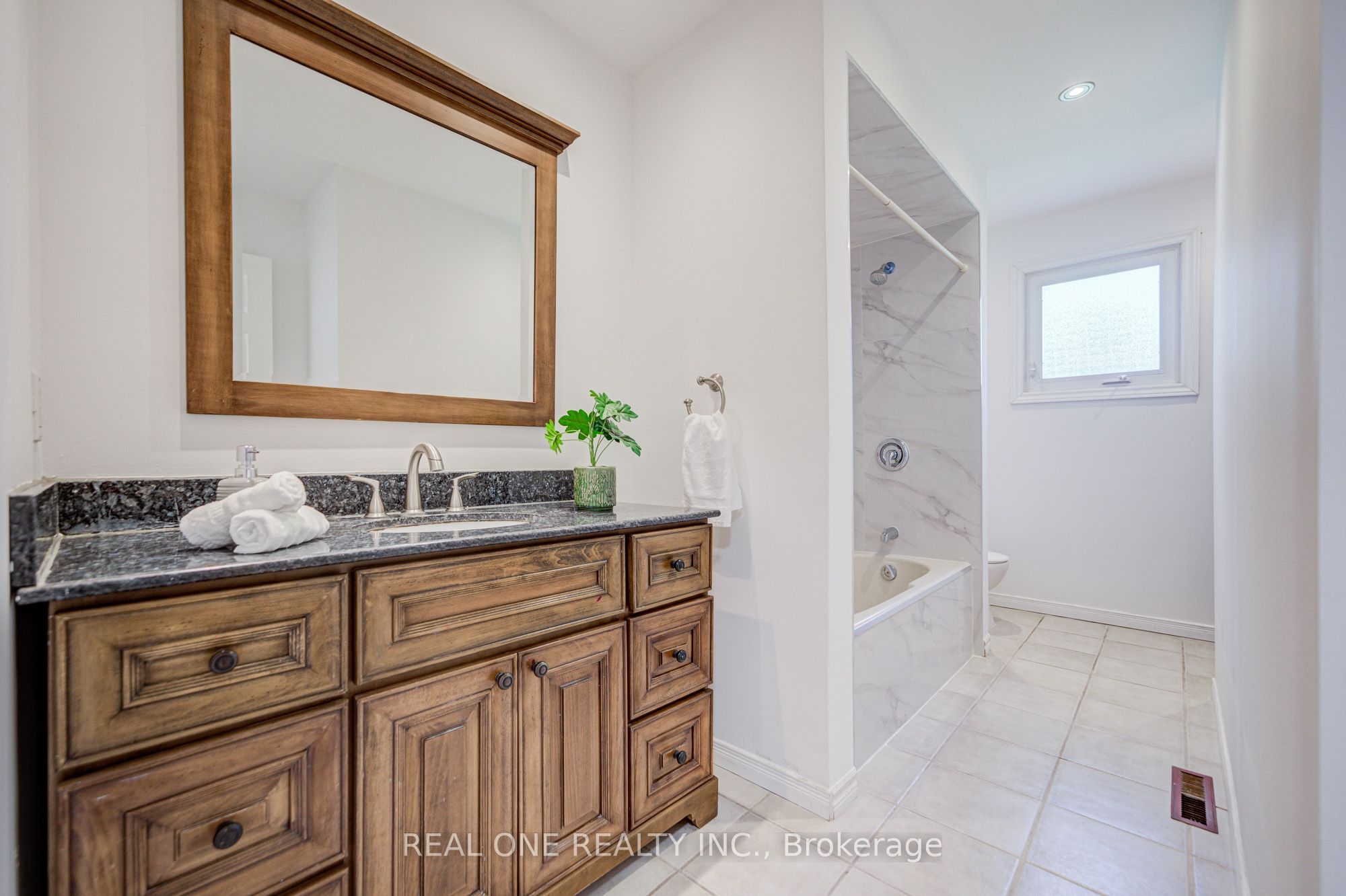 232 Clifton Downs Road Property Photo 30