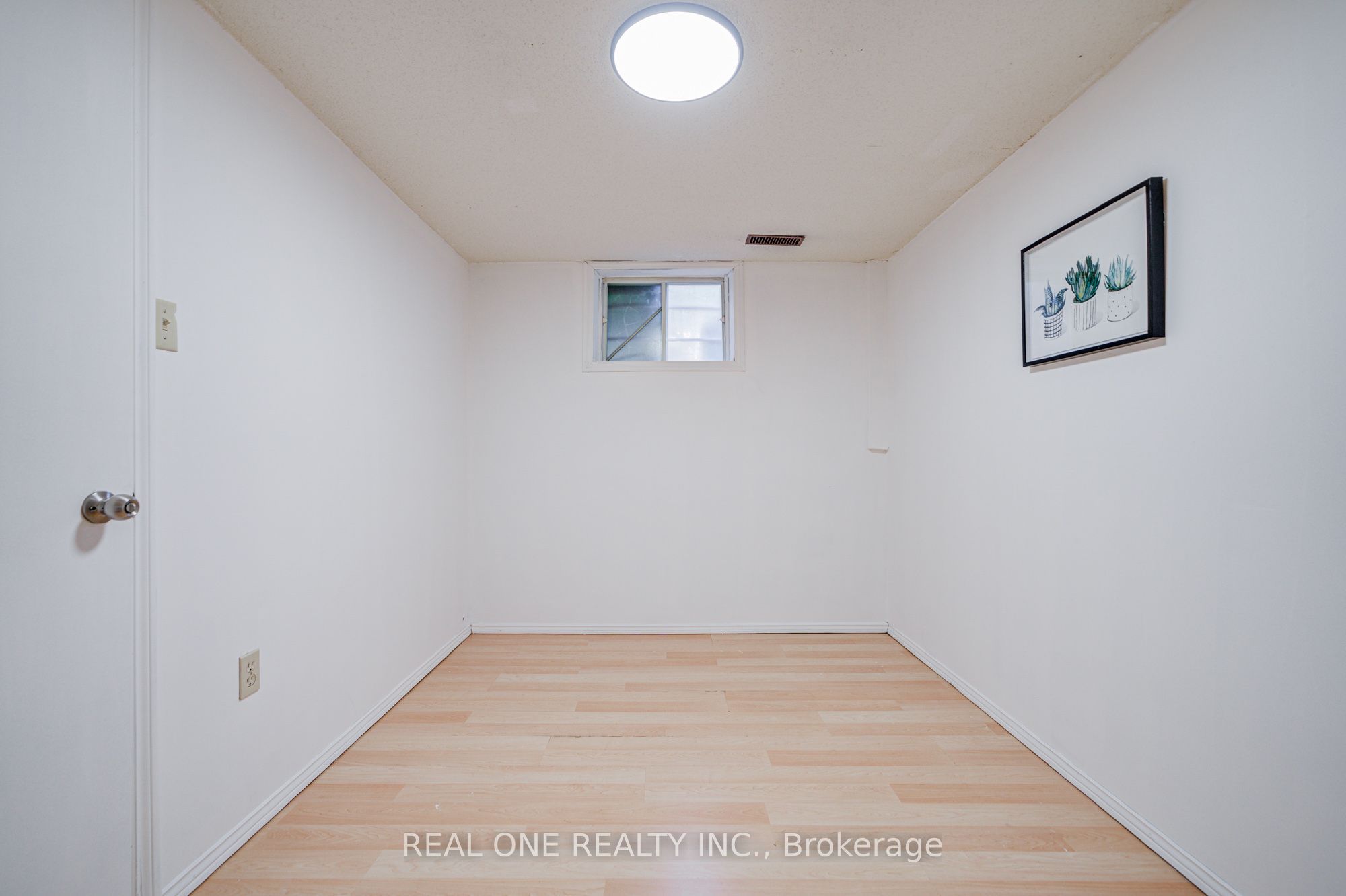 232 Clifton Downs Road Property Photo 37