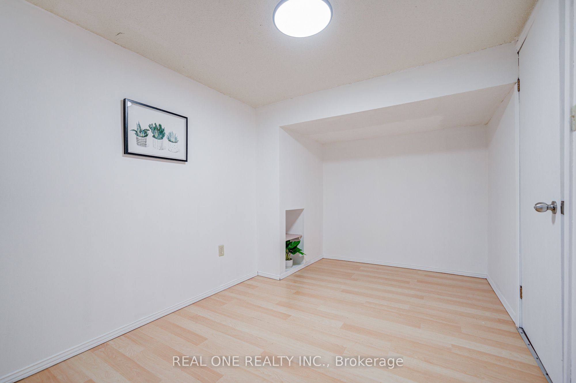 232 Clifton Downs Road Property Photo 38