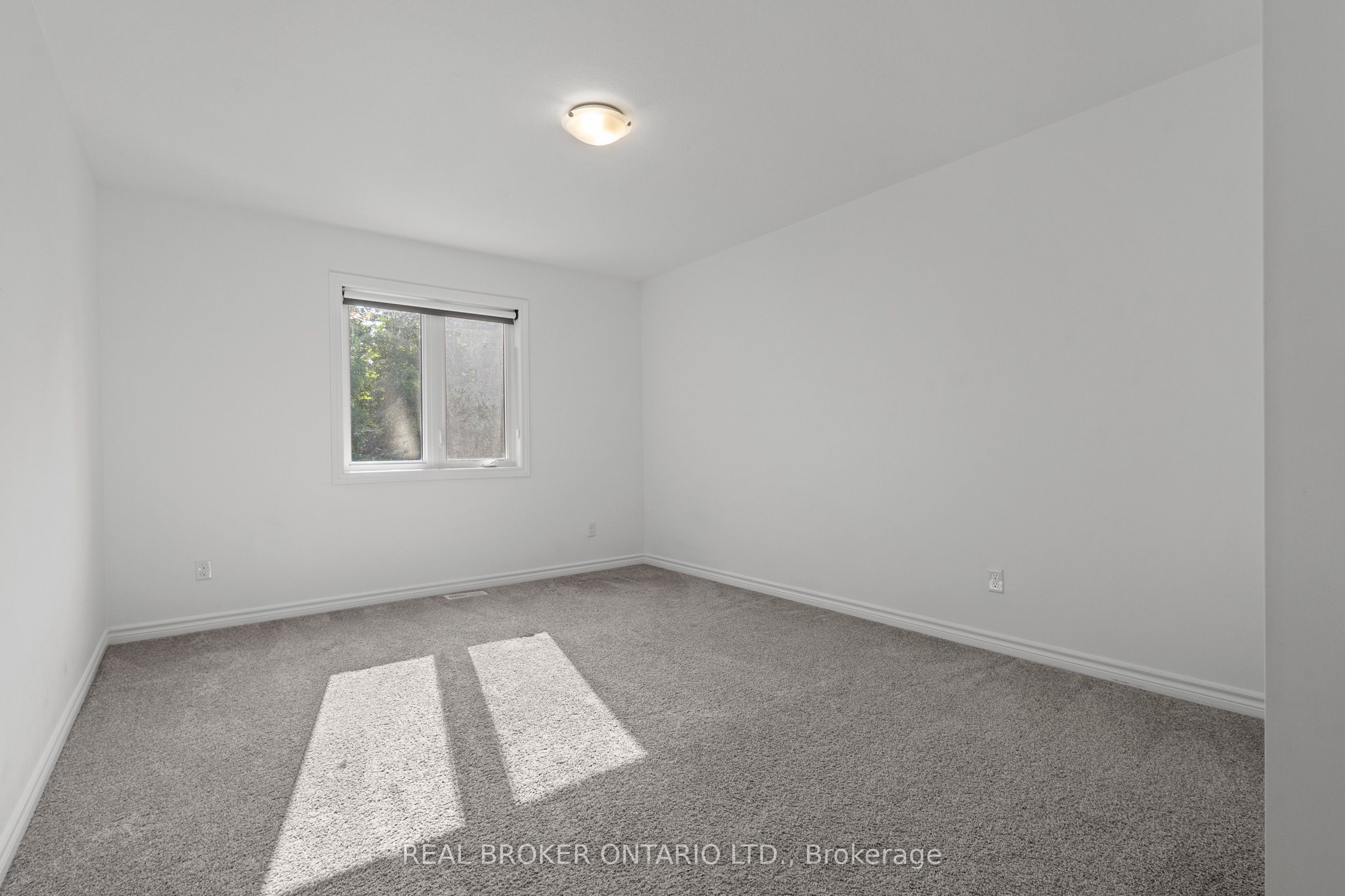 91 Woodedge Circle Property Photo 20