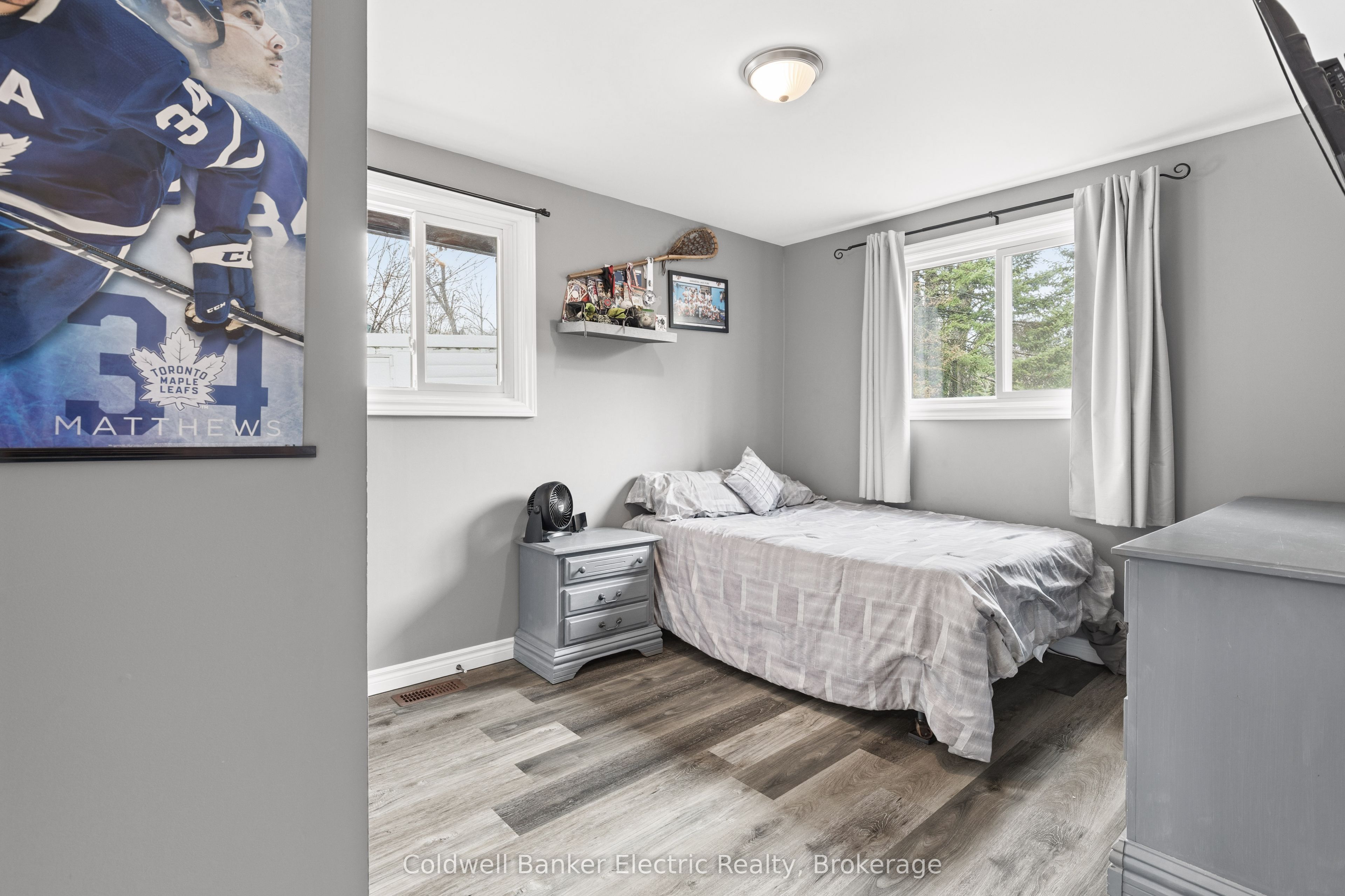 30 Woods Avenue Property Photo 15