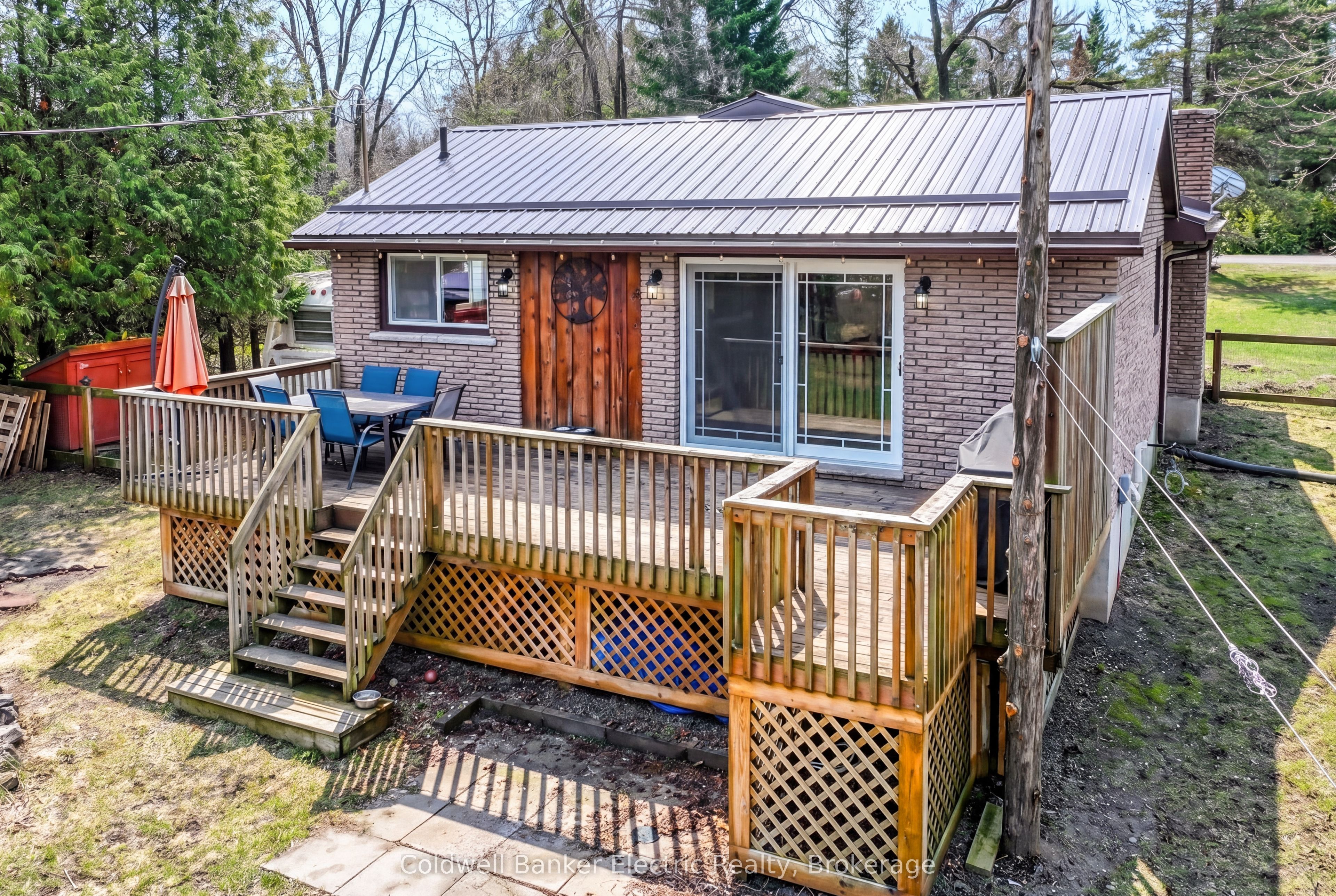 30 Woods Avenue Property Photo 33