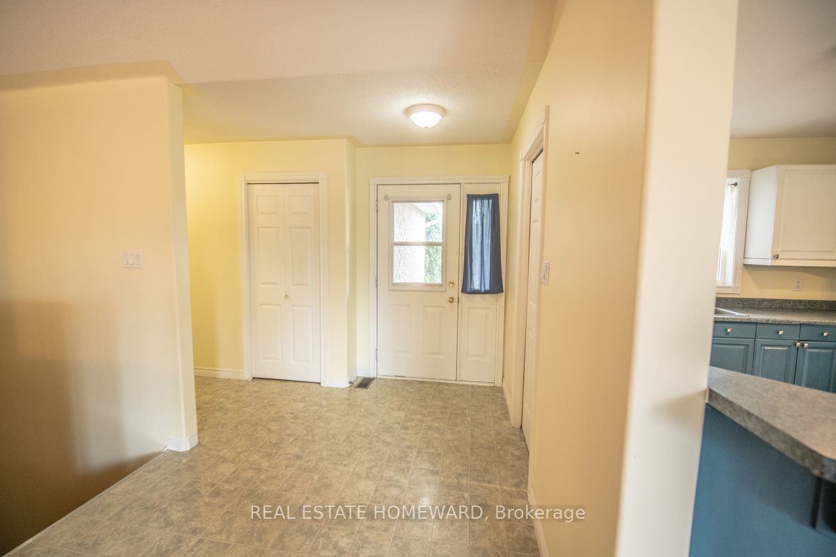 1235 Flood's Drive Property Photo 13
