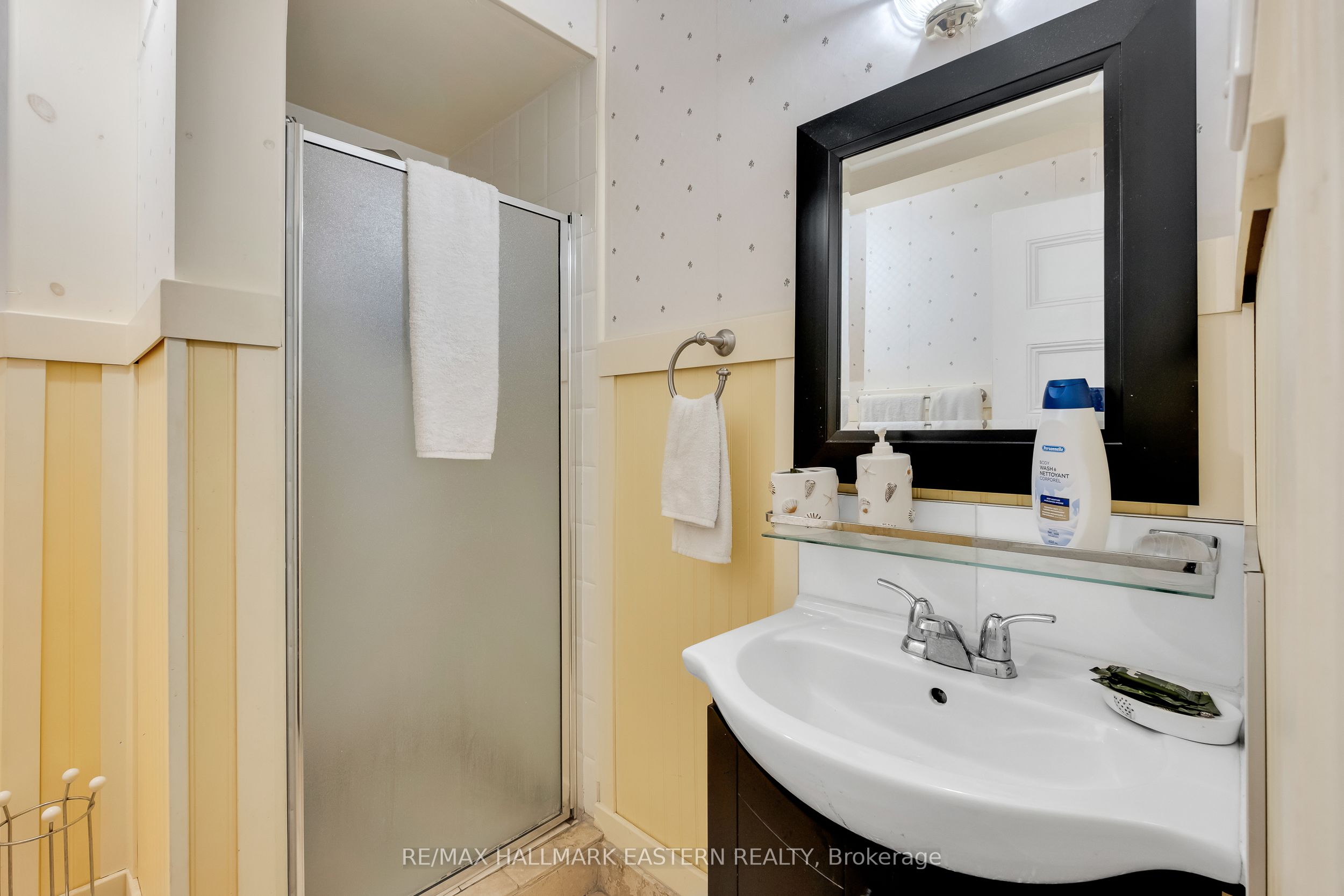 29 Bursthall Street Property Photo 41