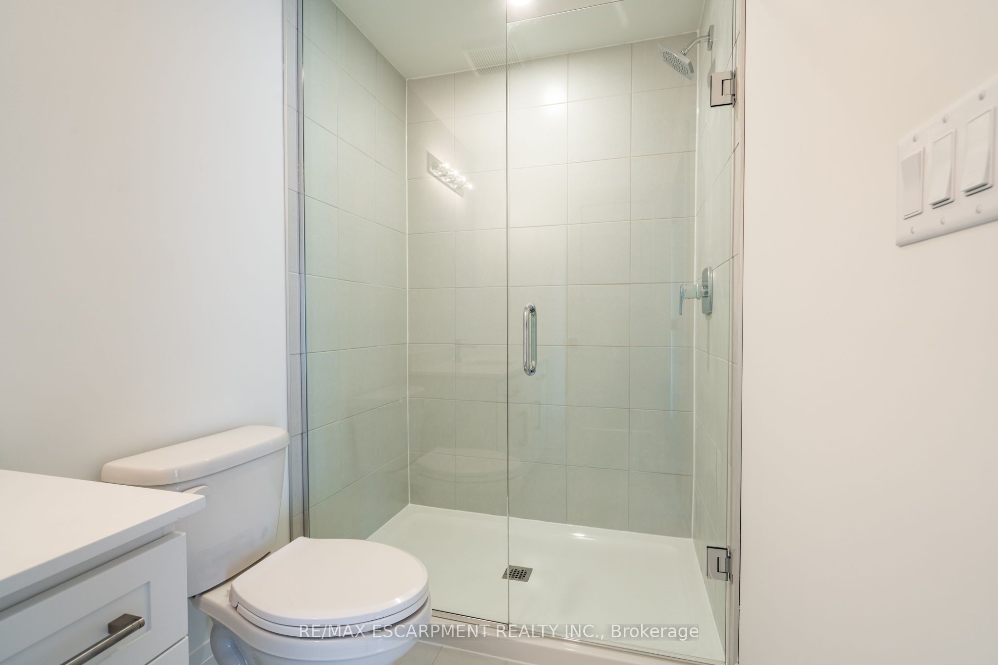 16 Clear Valley Lane Property Photo 21