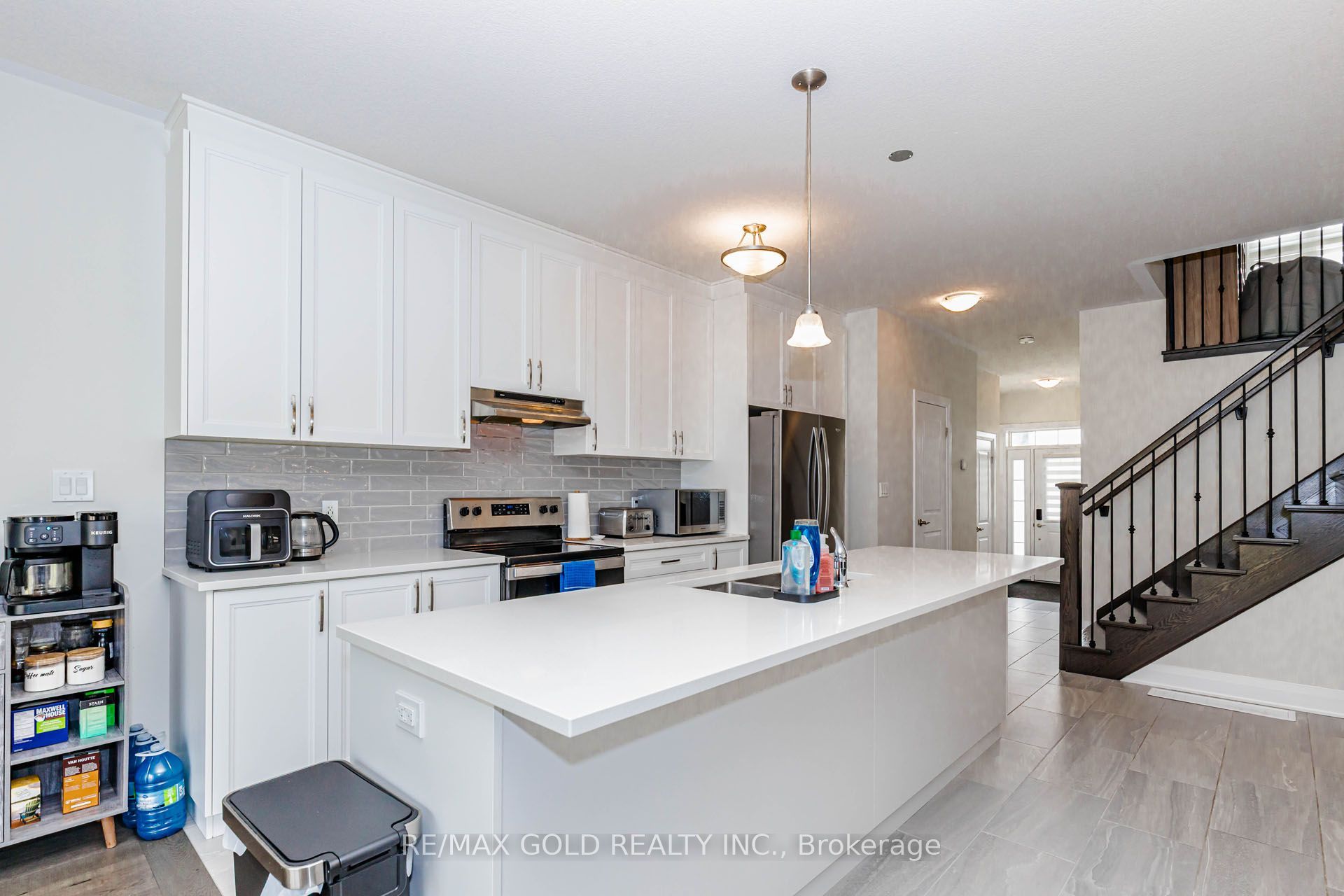 617 Benninger Drive Property Photo 11