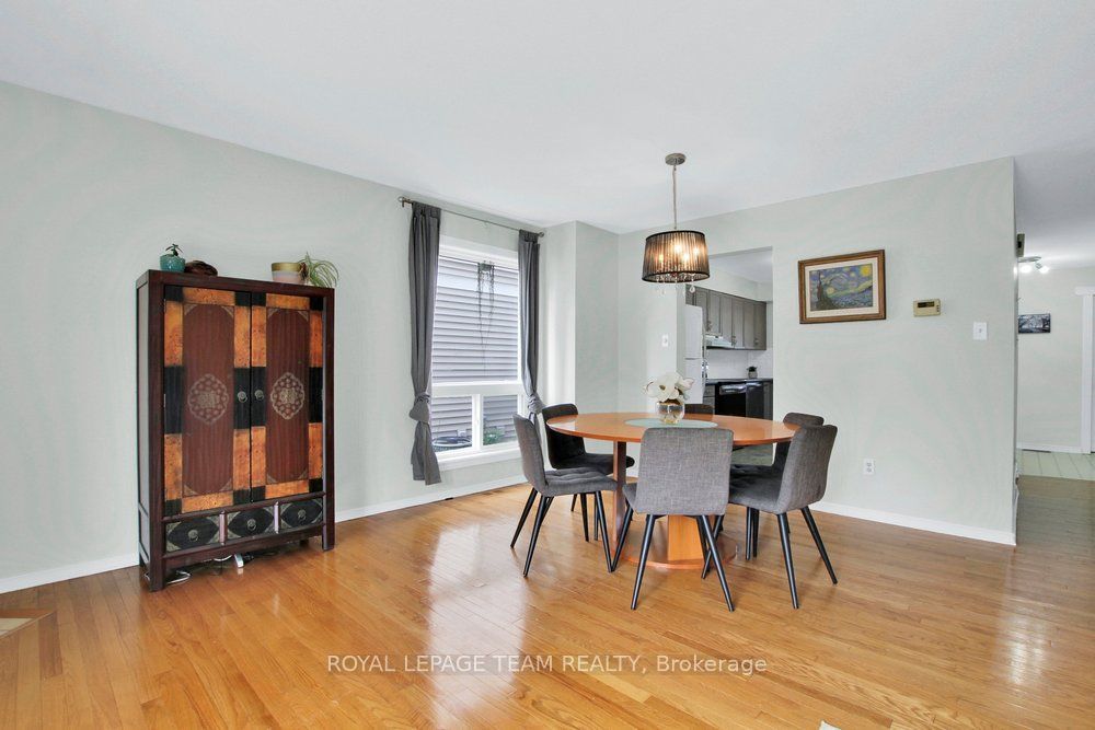 50 Burlington Crescent Property Photo 11