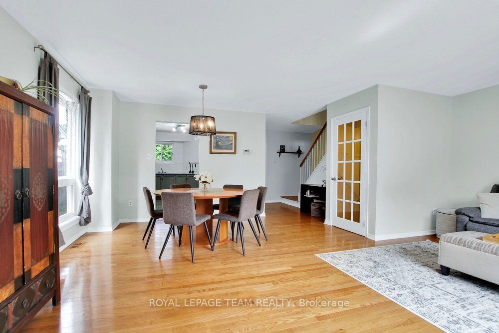 50 Burlington Crescent Property Photo 16