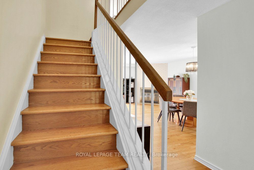 50 Burlington Crescent Property Photo 17