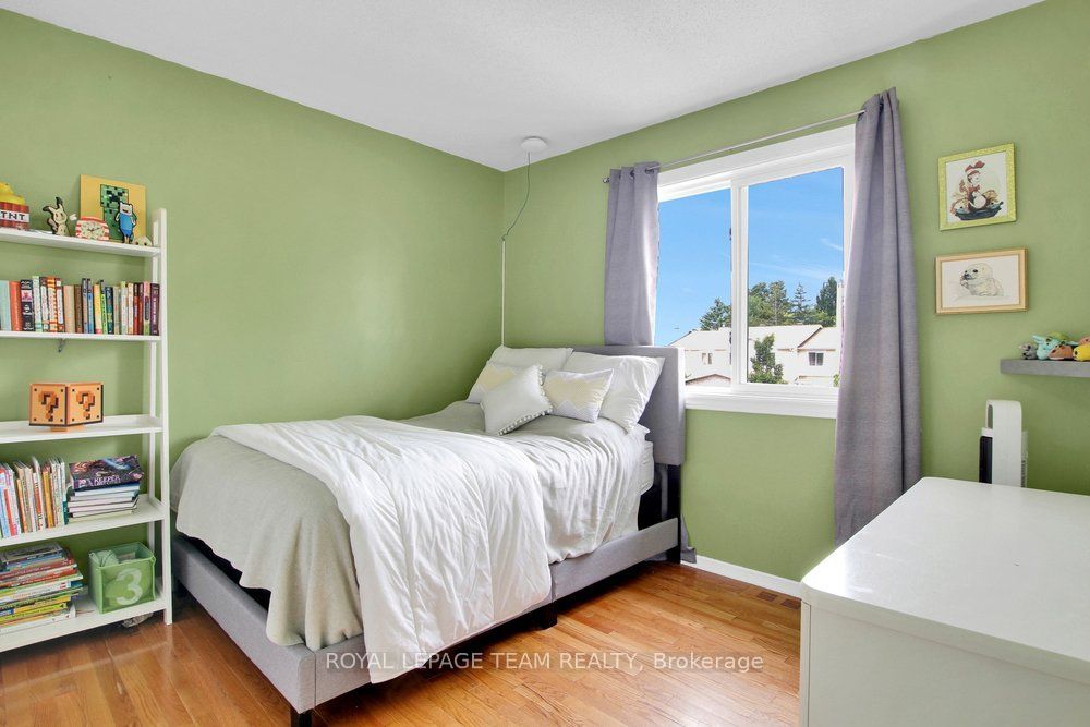 50 Burlington Crescent Property Photo 21