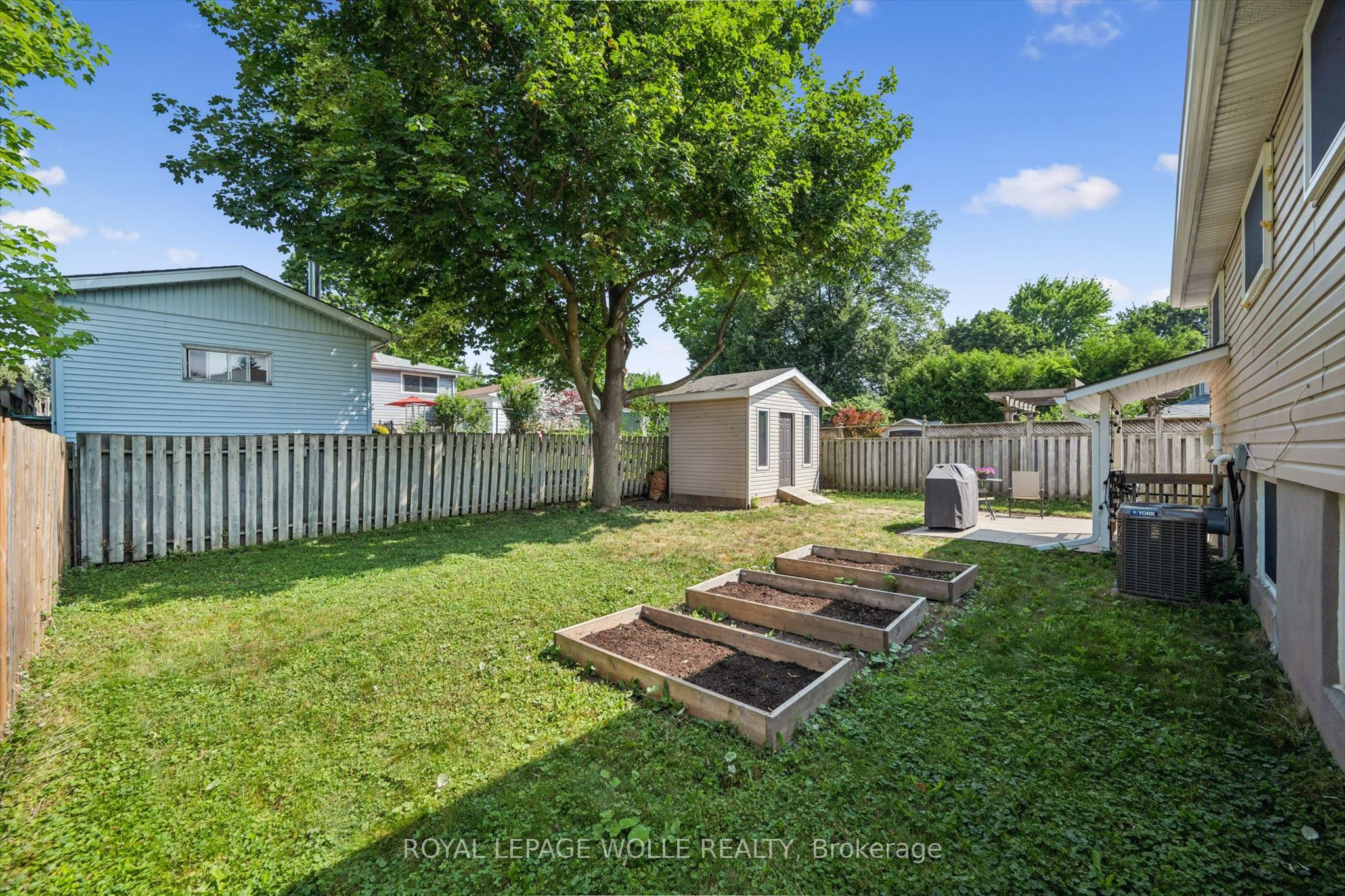 659 Glen Forrest Boulevard Property Photo 37